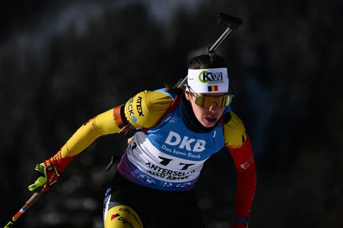 Belgium's Lotte Lie competes during the women's 12.5km short individual event of the IBU Biathlon World Cup in Antholz-Anterselva, Italy, on January 19, 2024.  Marco BERTORELLO / AFP