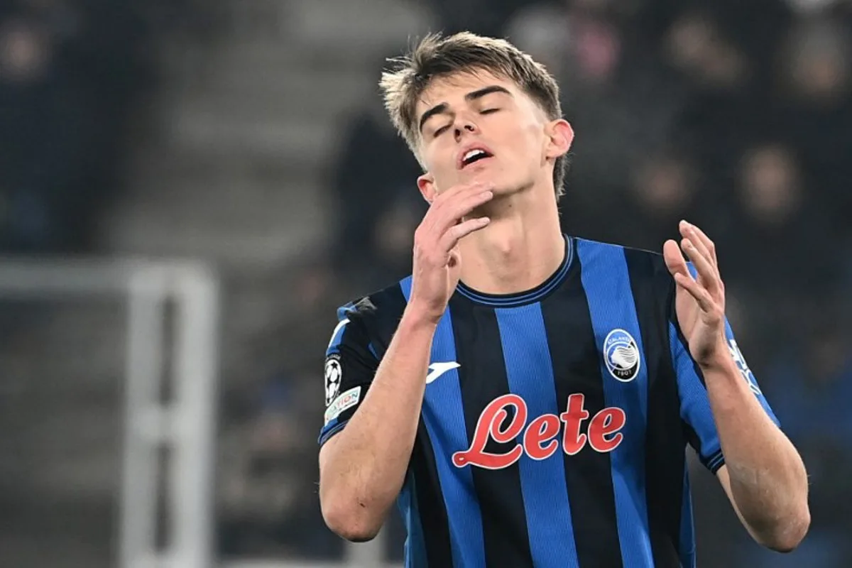 Atalanta's Belgian midfielder #17 Charles De Ketelaere reacts during the UEFA Champions League football match between Atalanta and Sturm Graz at the Gewiss Stadium in Bergamo, on January 21, 2025.  Isabella BONOTTO / AFP