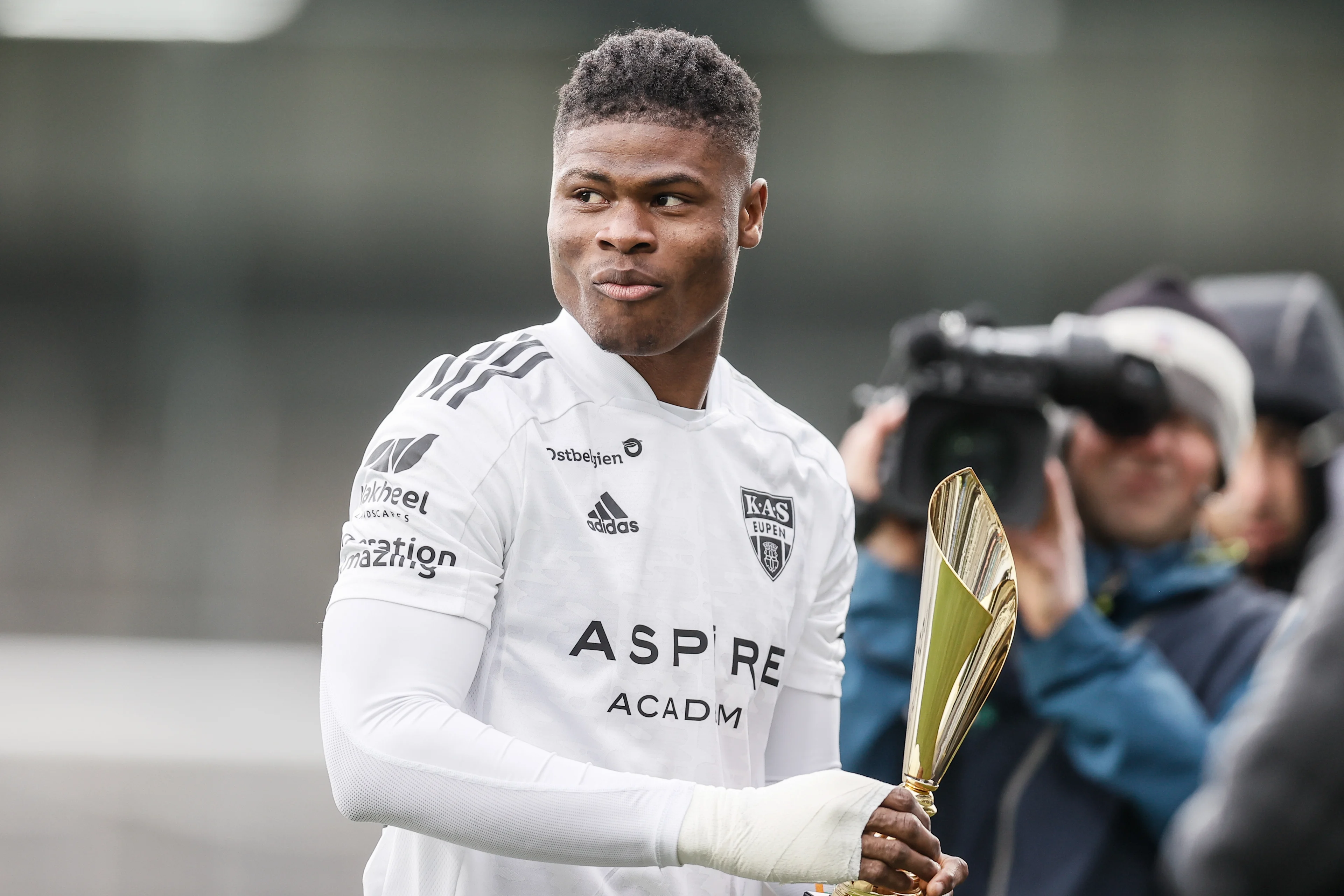 Eupen's Emmanuel Agbadou pictured at the start of a soccer match between KAS Eupen and KV Oostende, Saturday 09 April 2022 in Eupen, on day 34 (out of 34) of the 2021-2022 'Jupiler Pro League' first division of the Belgian championship. BELGA PHOTO BRUNO FAHY