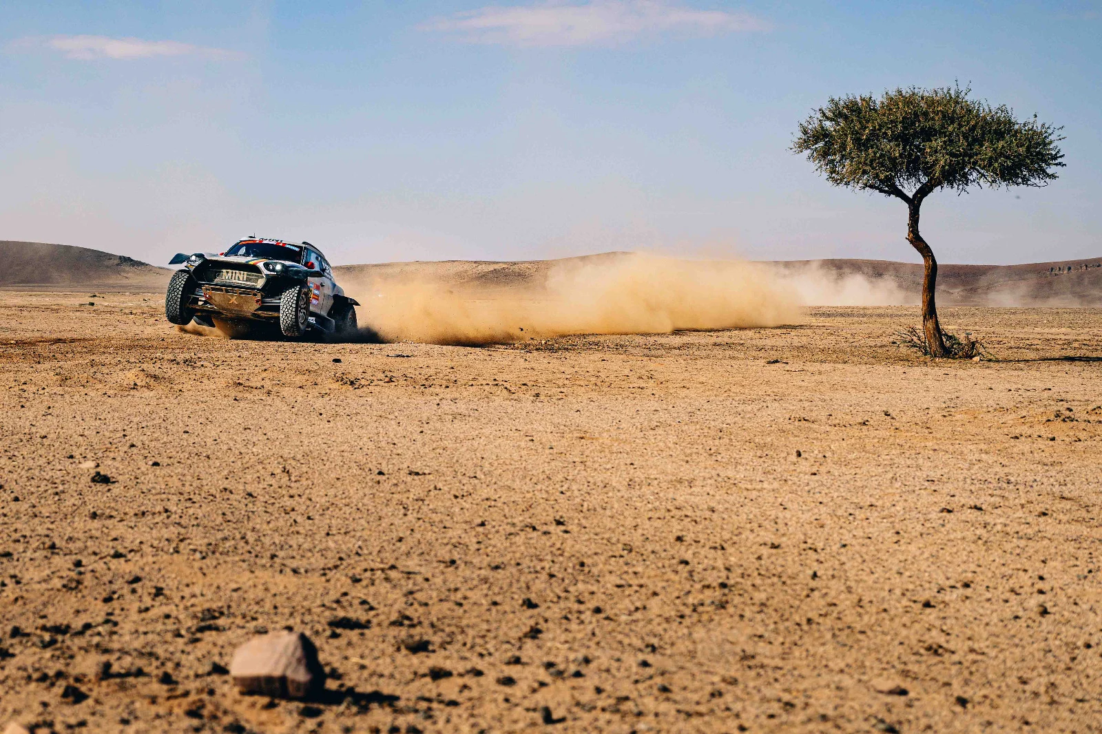 ATTENTION EDITORS - HAND OUT PICTURES - EDITORIAL USE ONLY - MANDATORY CREDIT: SIMON BAUCHAU  Hand out picture released by Eric Dupain shows Guillaume de Mevius and Mathieu Baumel  during stage 6 of the 2025 Dakar rally race from Hail to Al Duwadimi, Saoudi Arabia on Saturday 11 January 2025.  *** Belga and Belga Editorial Board decline all responsibility regarding the content of this picture. *** BELGA PHOTO HAND OUT SIMON BAUCHAU