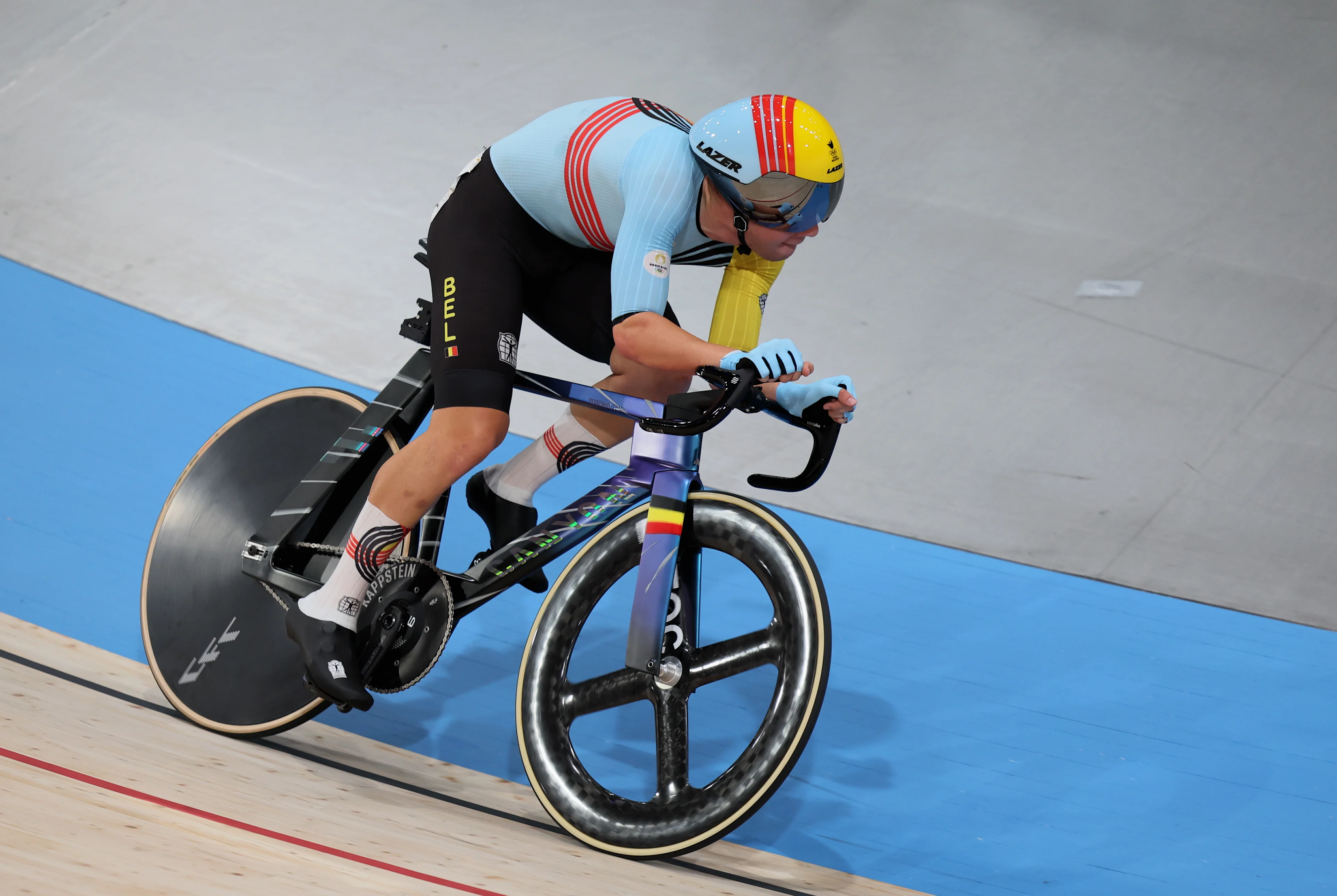 Belgian cyclist Fabio Van den Bossche pictured in action during the Men's Madison final of the track cycling event at the Paris 2024 Olympic Games, on Saturday 10 August 2024 in Saint-Quentin-en-Yvelines, France. The Games of the XXXIII Olympiad are taking place in Paris from 26 July to 11 August. The Belgian delegation counts 165 athletes competing in 21 sports. BELGA PHOTO BENOIT DOPPAGNE