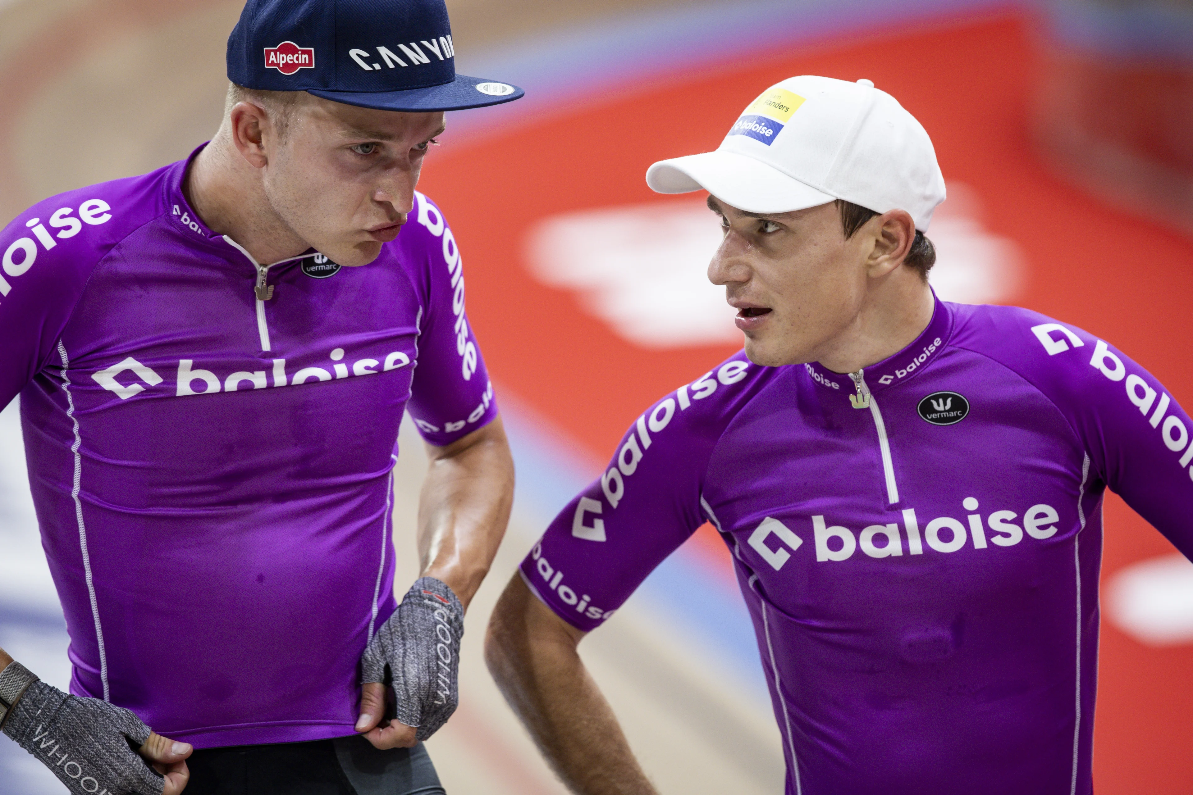 Belgian Robbe Ghys and Belgian Lindsay De Vylder pictured during the first day of the Zesdaagse Vlaanderen-Gent six-day indoor track cycling event at the indoor cycling arena 't Kuipke, Tuesday 12 November 2024, in Gent. BELGA PHOTO DAVID PINTENS