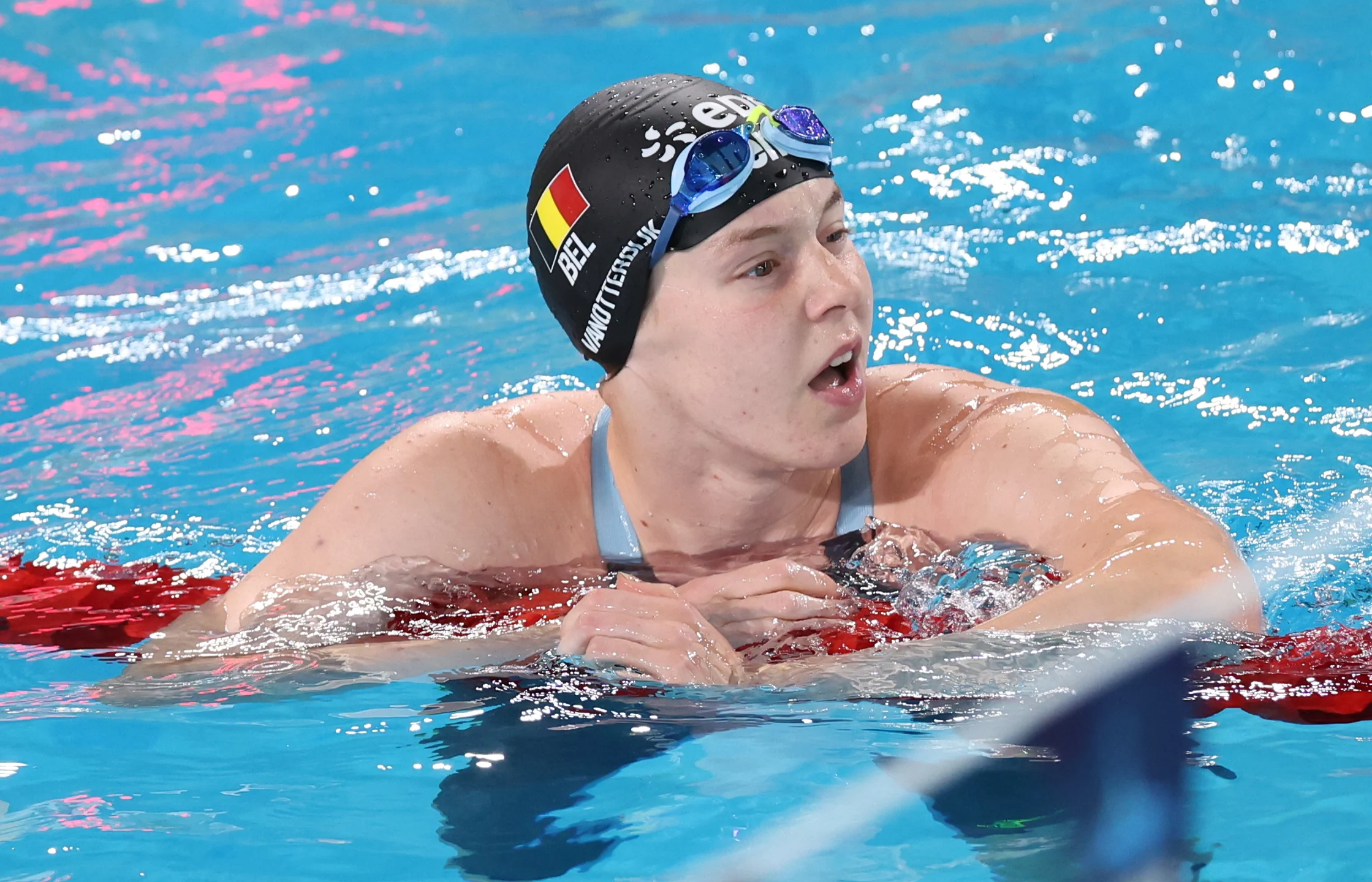 Belgian Roos Vanotterdijk pictured after the heats of the women's 50m backstroke event at the European Aquatics Championships in Paris, France on Wednesday 12 August 2026. BELGA PHOTO VIRGINIE LEFOUR