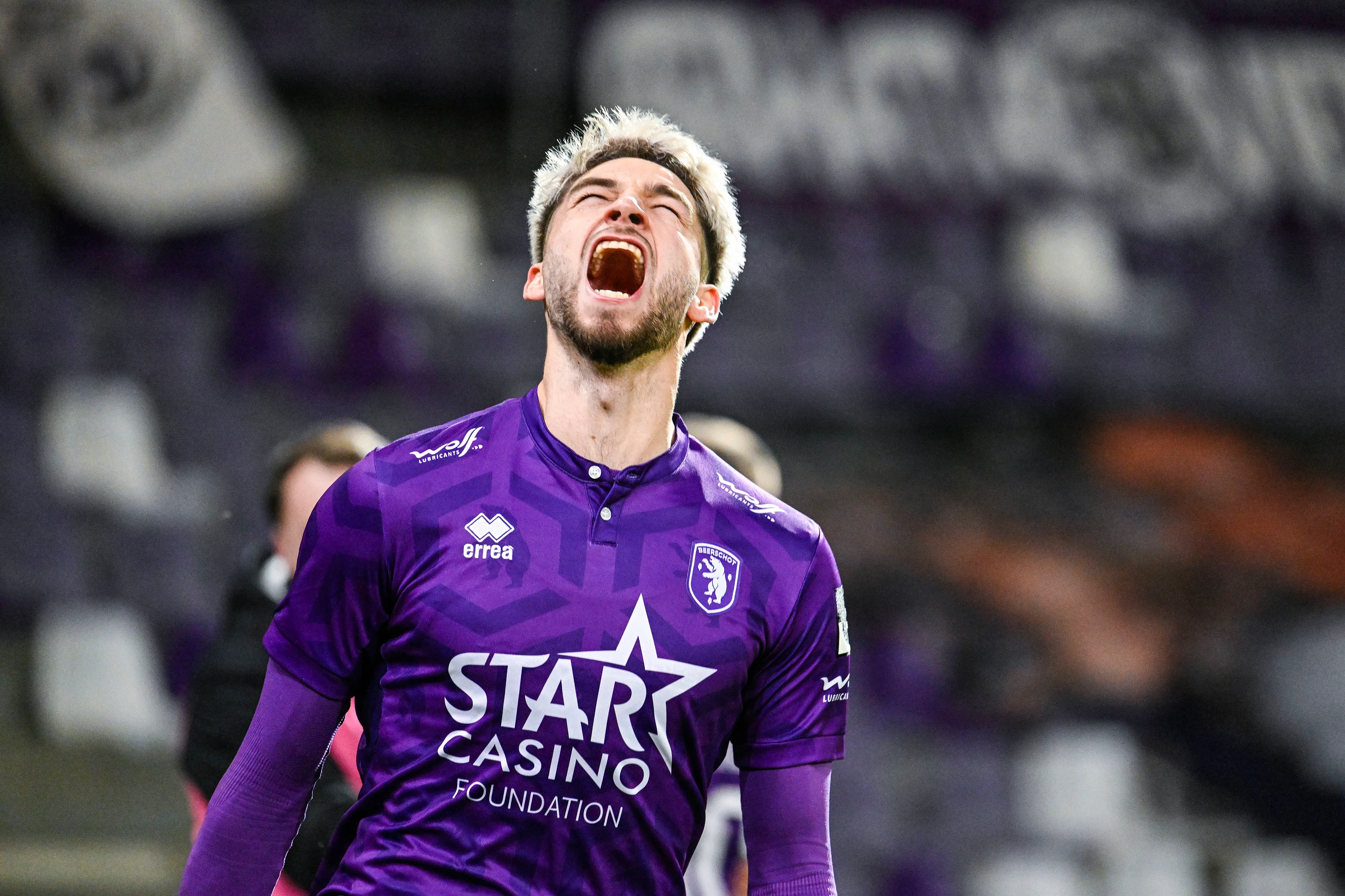 Beerschot's Antoine Colassin celebrates after scoring during a soccer match between Beerschot VA and Cercle Brugge, Sunday 01 December 2024 in Antwerp, on day 16 of the 2024-2025 season of the 'Jupiler Pro League' first division of the Belgian championship. BELGA PHOTO TOM GOYVAERTS