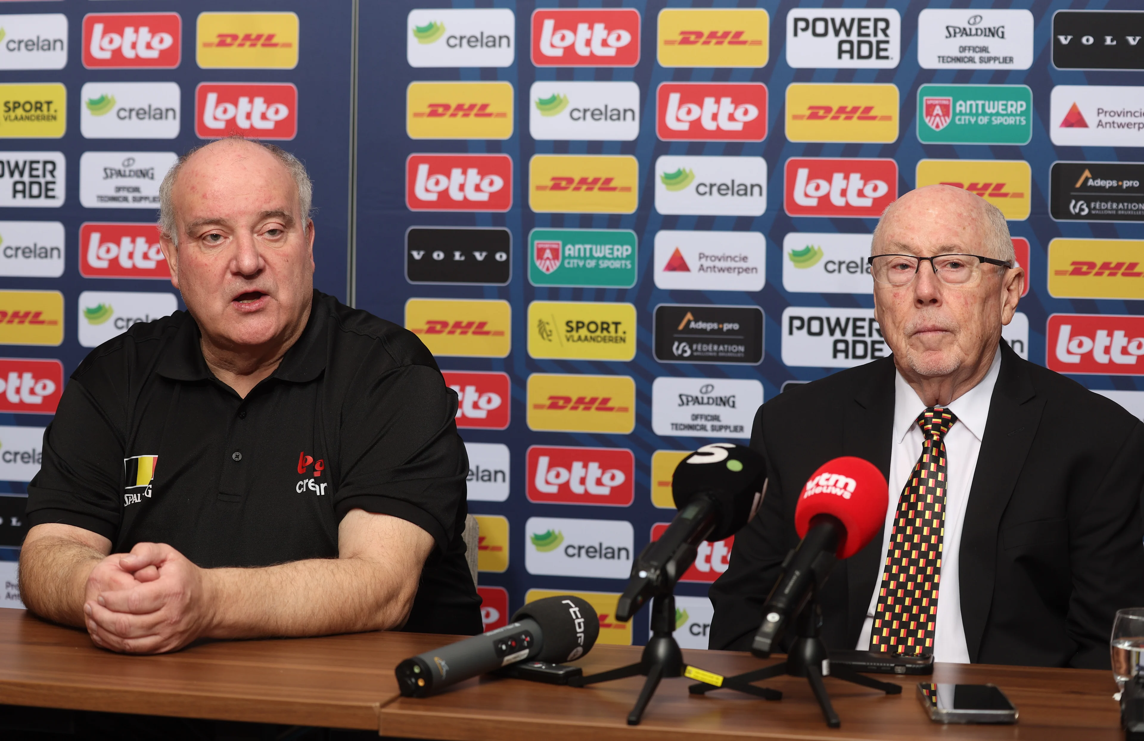 Belgium's general manager Koen Umans and Belgium's head coach Mike Thibault pictured during a press conference of the Belgian national women team 'the Belgian Cats' to present their new coach, in Antwerp, Friday 31 January 2025. BELGA PHOTO VIRGINIE LEFOUR