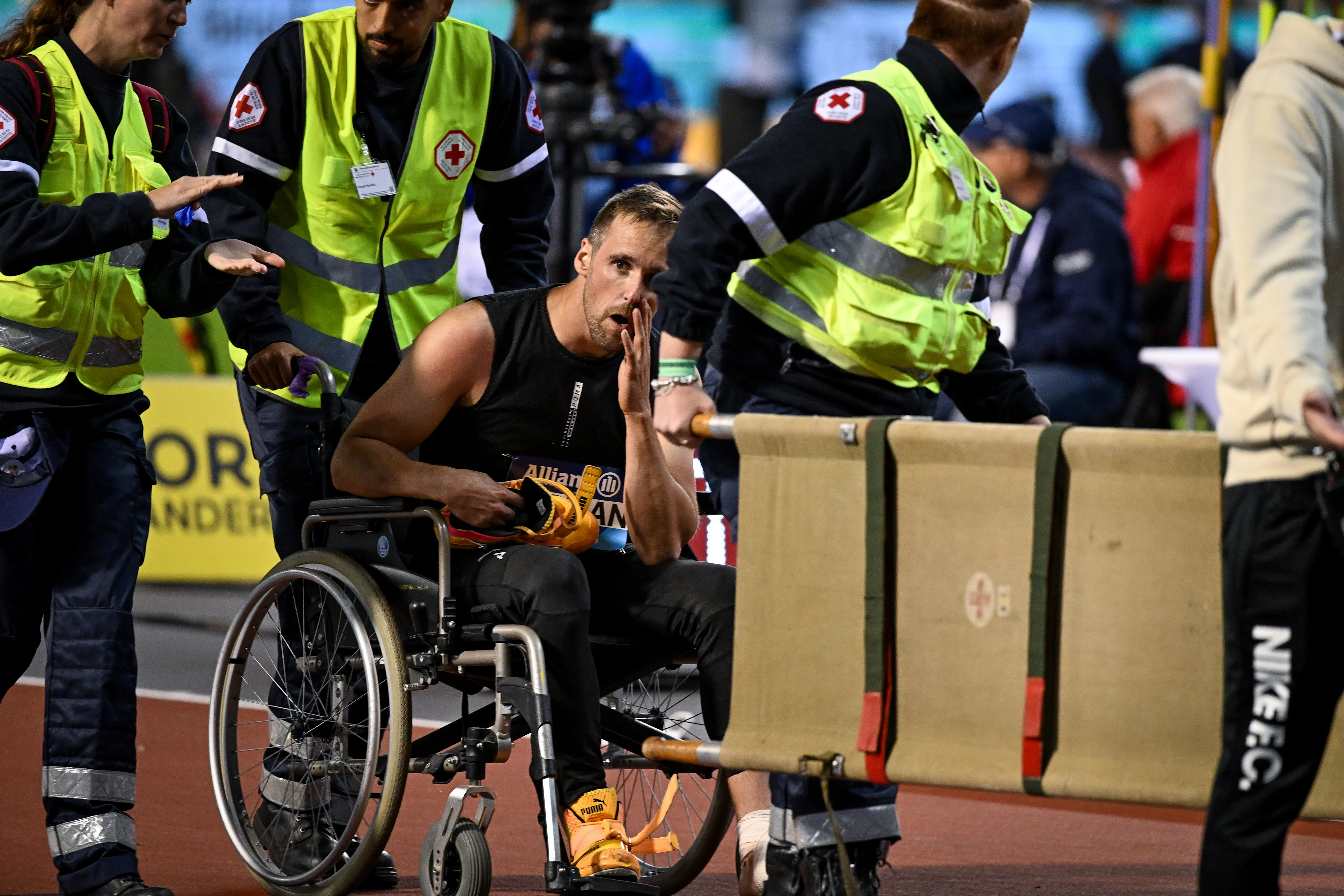 Belgian Timothy Herman is injured an leaves the the 50th edition of the Memorial Van Damme Diamond League athletics event in Brussels, Saturday 5 September 2026.  BELGA PHOTO ELIAS ROM