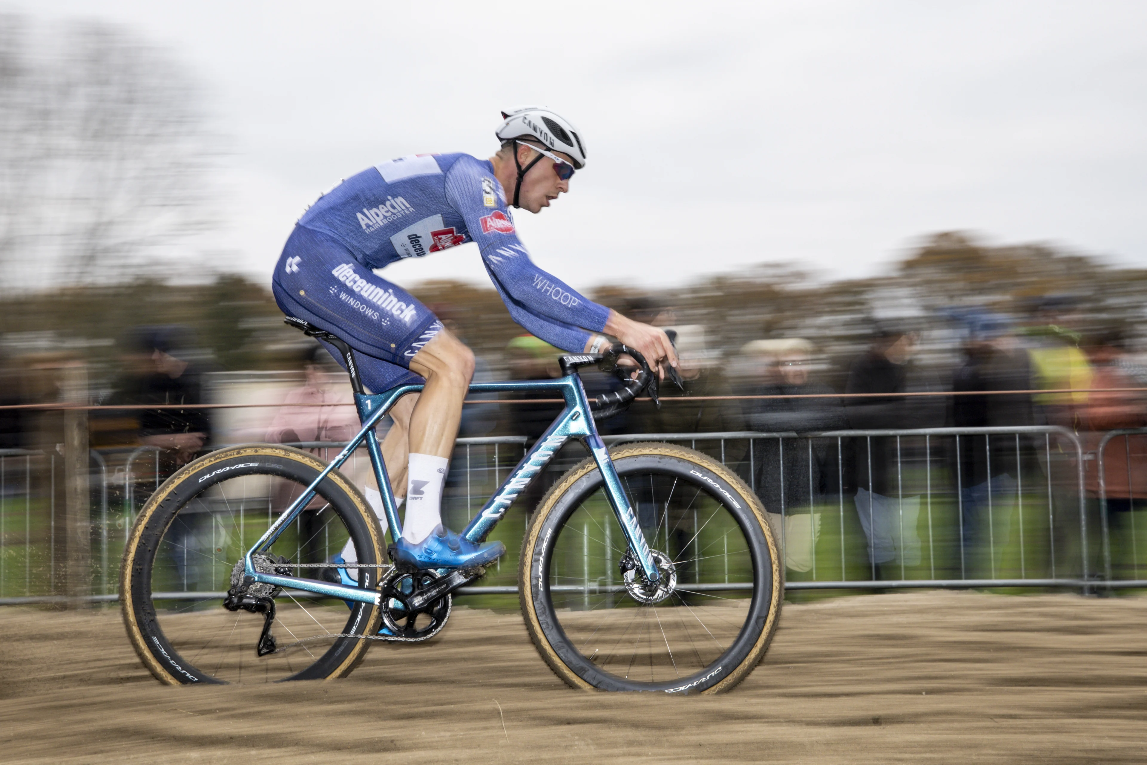 Belgian Niels Vandeputte pictured in action during the men's race of the Superprestige Merksplas cyclocross event, fourth stage (4/8) of the Superprestige cyclocross cycling competition, Saturday 16 November 2024, in Merksplas. BELGA PHOTO DAVID PINTENS