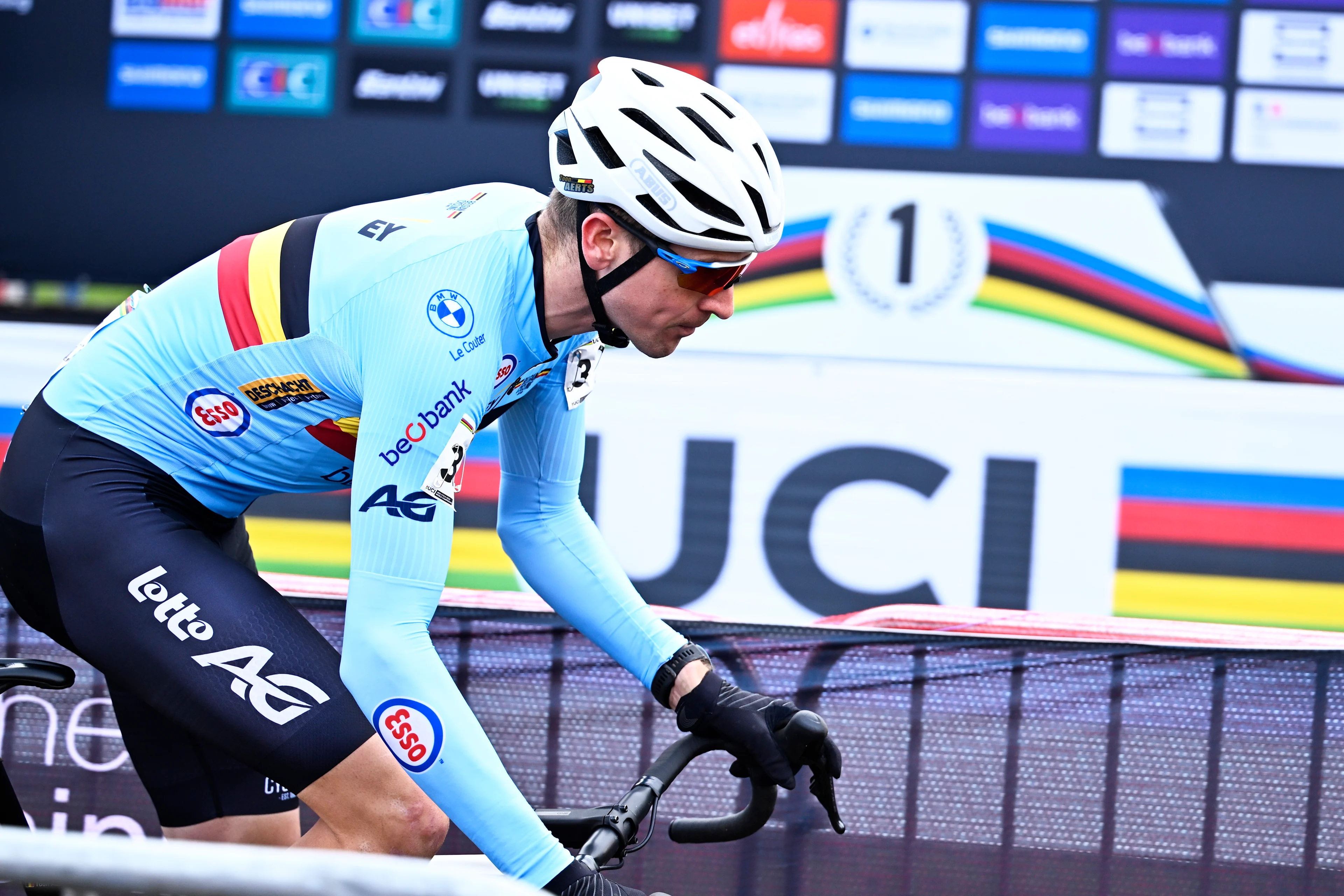 Belgian Toon Aerts pictured in action during the mixed team relay race, at the UCI Cyclocross World Championships, in Lievin, France, Friday 31 January 2025. The world championships are taking place from 31 January until 02 February. BELGA PHOTO JASPER JACOBS