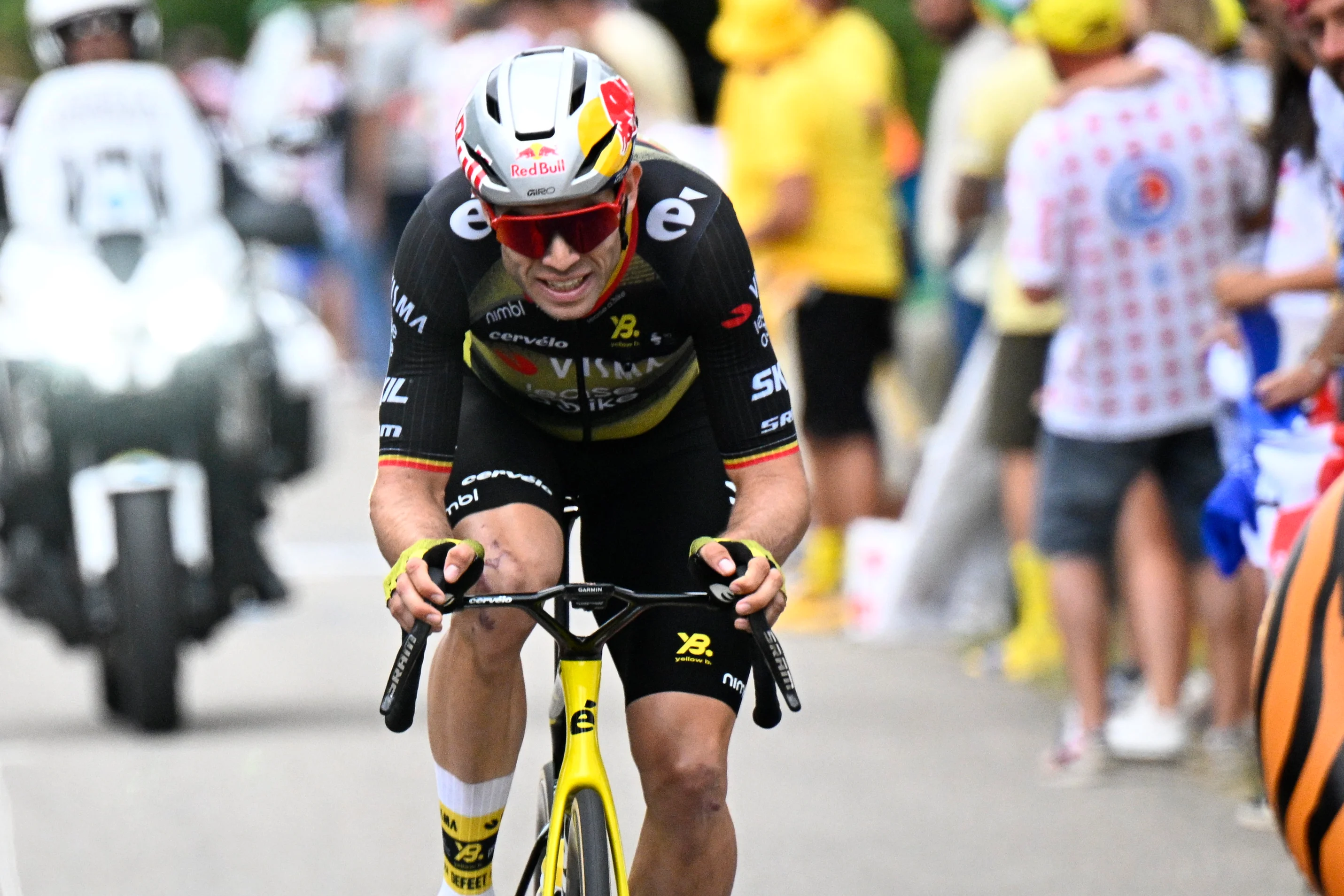 Belgian Wout van Aert of Team Visma-Lease a Bike pictured in action during stage 17 of the 2025 Tour de France cycling race, from Bollene to Valence (161km), on Wednesday 23 July 2025 in France. The 112th edition of the Tour de France starts on Saturday 5 July in Lille, France, and will finish in Paris, France on the 27th of July. BELGA PHOTO JASPER JACOBS