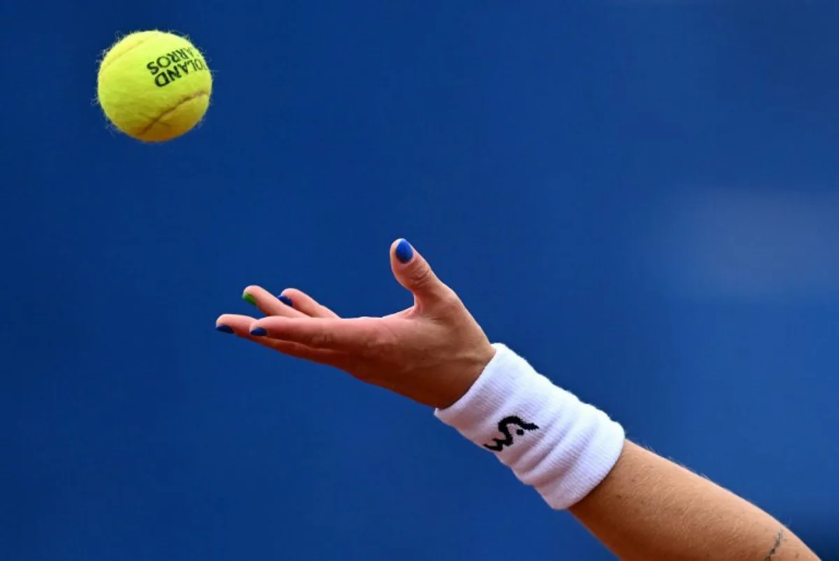 Brazil's Laura Pigossi prepares to serve during their women's singles semifinals tennis match against Argentina's Julia Riera, during the Pan American Games Santiago 2023 at the Tennis Centre of the National Stadium Sports Park in Santiago, on October 28, 2023.  Raul ARBOLEDA / AFP