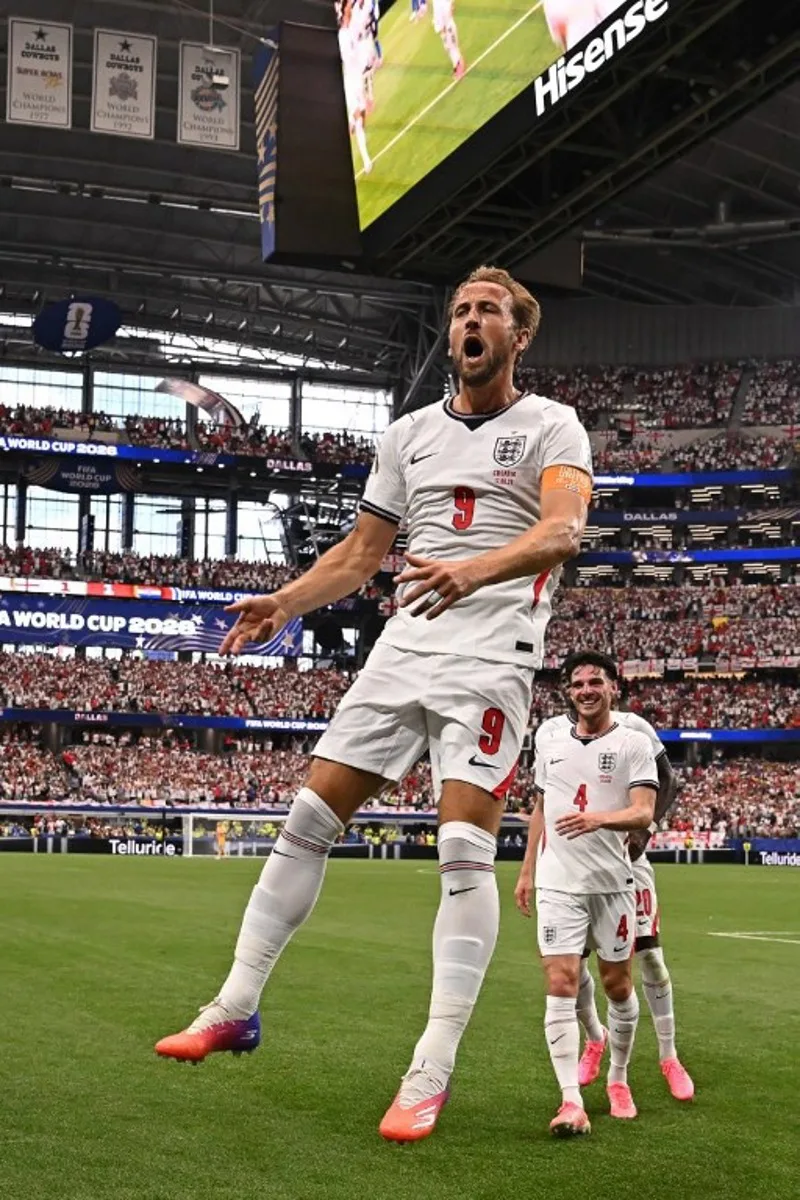 England's forward #09 Harry Kane celebrates after scoring his team's second goal during the 2026 World Cup Group L football match between England and Croatia at the Dallas Stadium in Arlington on June 17, 2026. Paul ELLIS / AFP