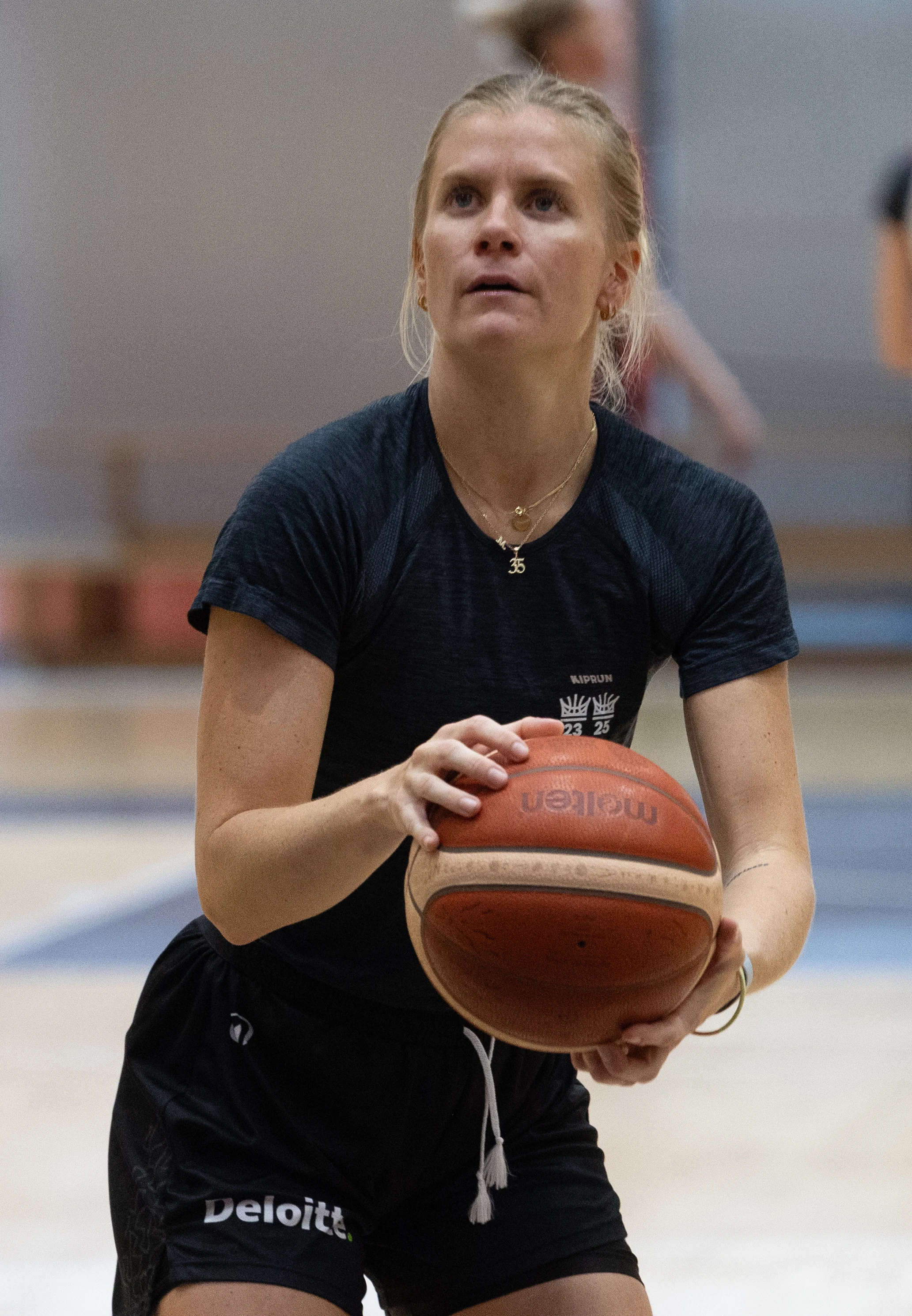 Belgium's Julie Vanloo pictured afer a training session of Belgian national basketball team Belgian Cats, in Berlin, Germany on Wednesday 9 September 2026. The FIBA Women's Basketball World Cup take place in Germany from 4 to 23 September 2026. Belgium will play Germany in the quarterfinals tomorrow. BELGA PHOTO VIRGINIE LEFOUR