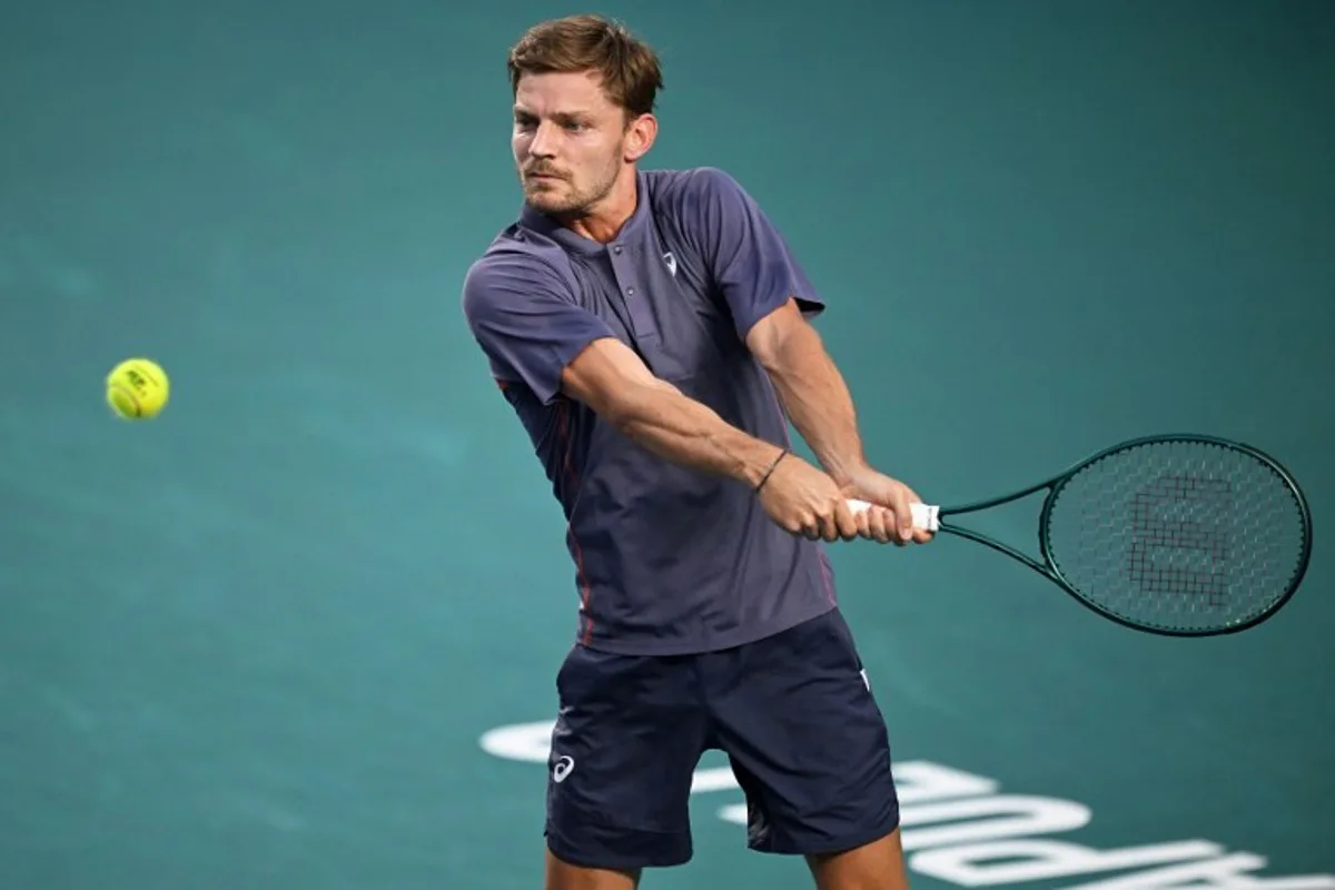 Belgium's David Goffin returns the ball to USA's Brandon Nakashima during their 2025 Mexico ATP Open 500 men´s singles tennis match at the Arena GNP Seguros in Acapulco, Guerrero State, Mexico on February 27, 2025. CARL DE SOUZA / AFP