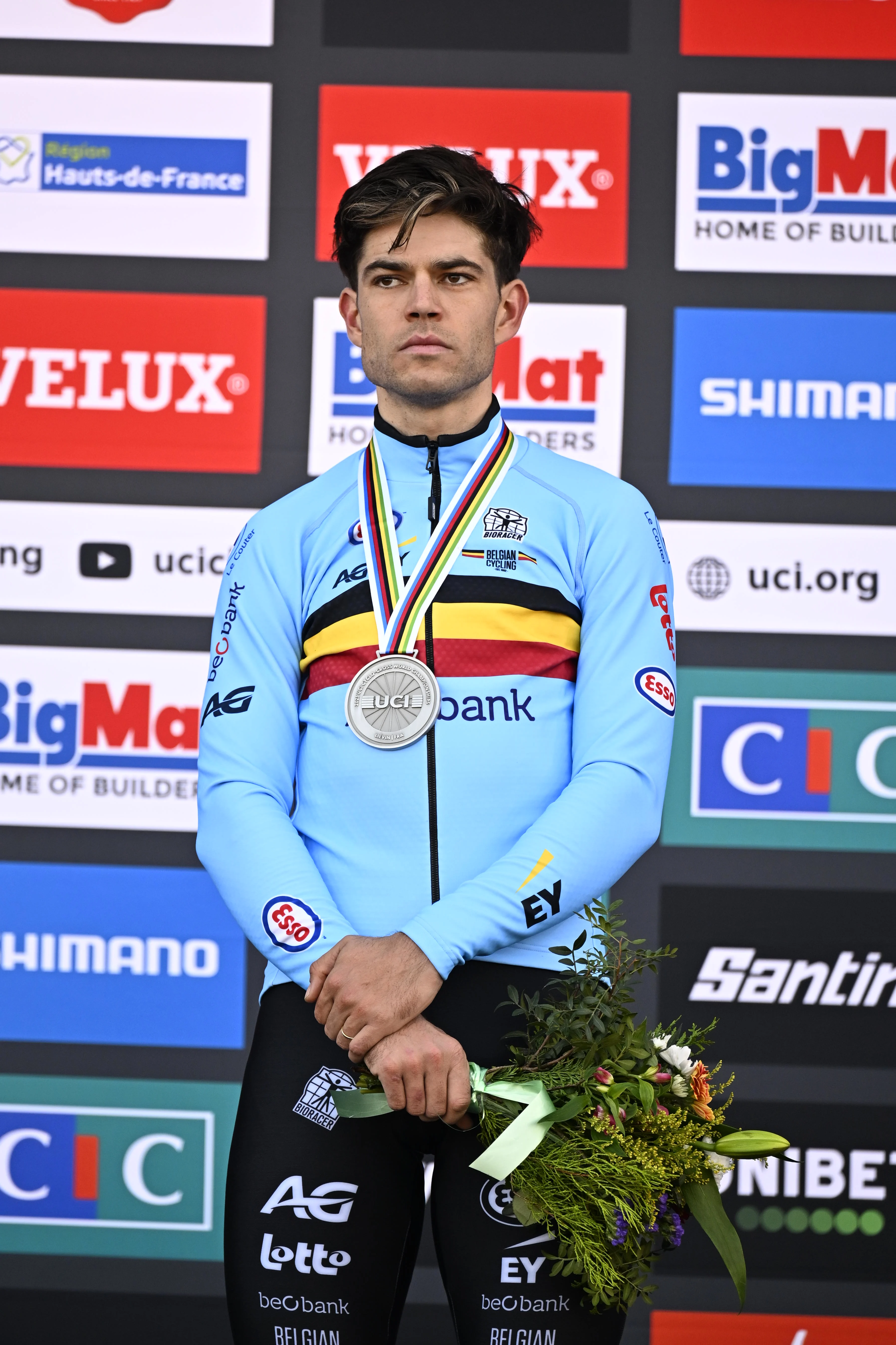 Belgian Wout van Aert pictured on the podium after the elite men competition of the UCI cyclocross World Championship, in Lievin, France, Sunday 02 February 2025. The world championships are taking place from 31 January until 02 February. BELGA PHOTO JASPER JACOBS