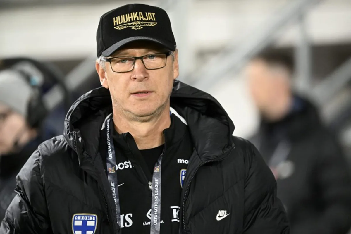 Finland's head coach Markku Kanerva looks on prior to the UEFA Nations League, League B Group 2 football match between Finland and Greece at the Olympic Stadium in Helsinki, Finland, on November 17, 2024.  Vesa Moilanen / Lehtikuva / AFP