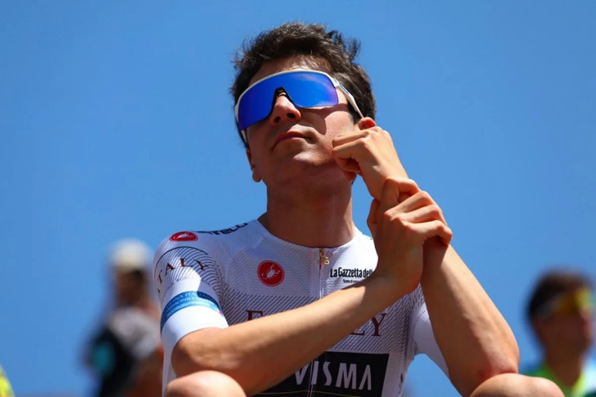 Team Visma-Lease a Bike's Belgian rider Cian Uijtdebroeks is pictured prior the 10th stage of the 107th Giro d'Italia cycling race, 142km between Pompei and Cusano Mutri (Bocca della Selva), on May 14, 2024 in Pompeii. Luca Bettini / AFP