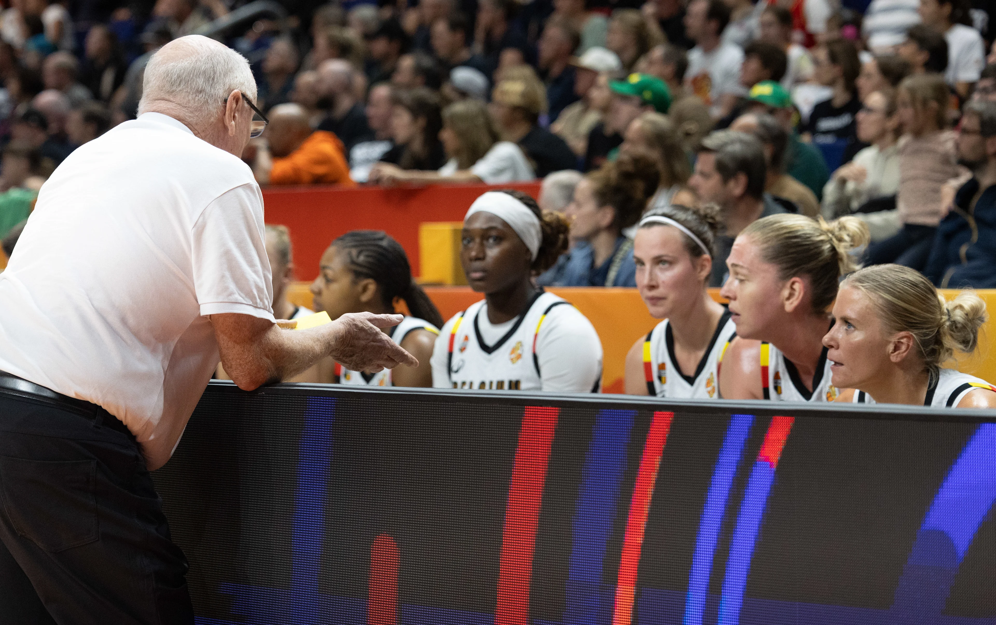 Belgium's head coach Mike Thibault pictured during a basketball game between Germany and Belgium national team Belgian Cats, a quarter final  game at the FIBA Women's Basketball World Cup, on Thursday 10 September 2026, in Berlin, Germany. The FIBA Women's Basketball World Cup takes place in Berlin from 4 to 13 September 2026. BELGA PHOTO VIRGINIE LEFOUR