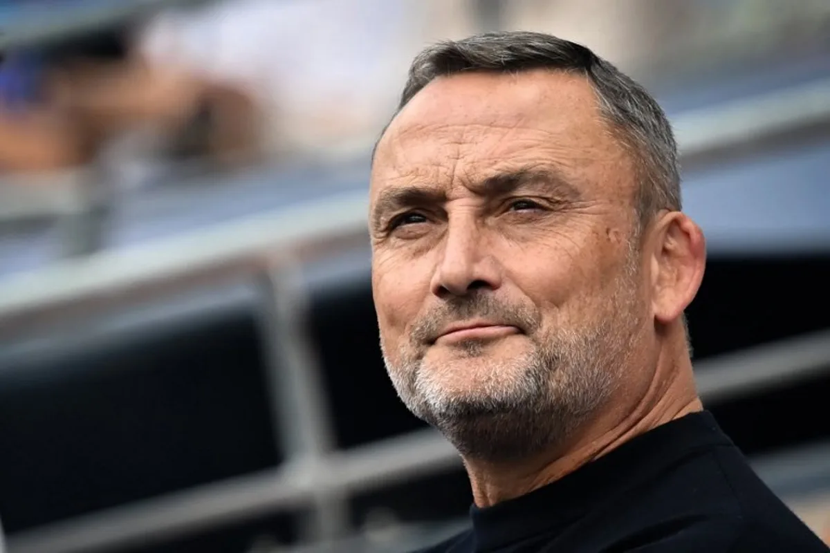Nice's French head coach Franck Haise looks on during the French L1 football match between Le Havre AC and OGC Nice at the Stade Oceane in Le Havre, north-western France, on August 31, 2025. Lou BENOIST / AFP