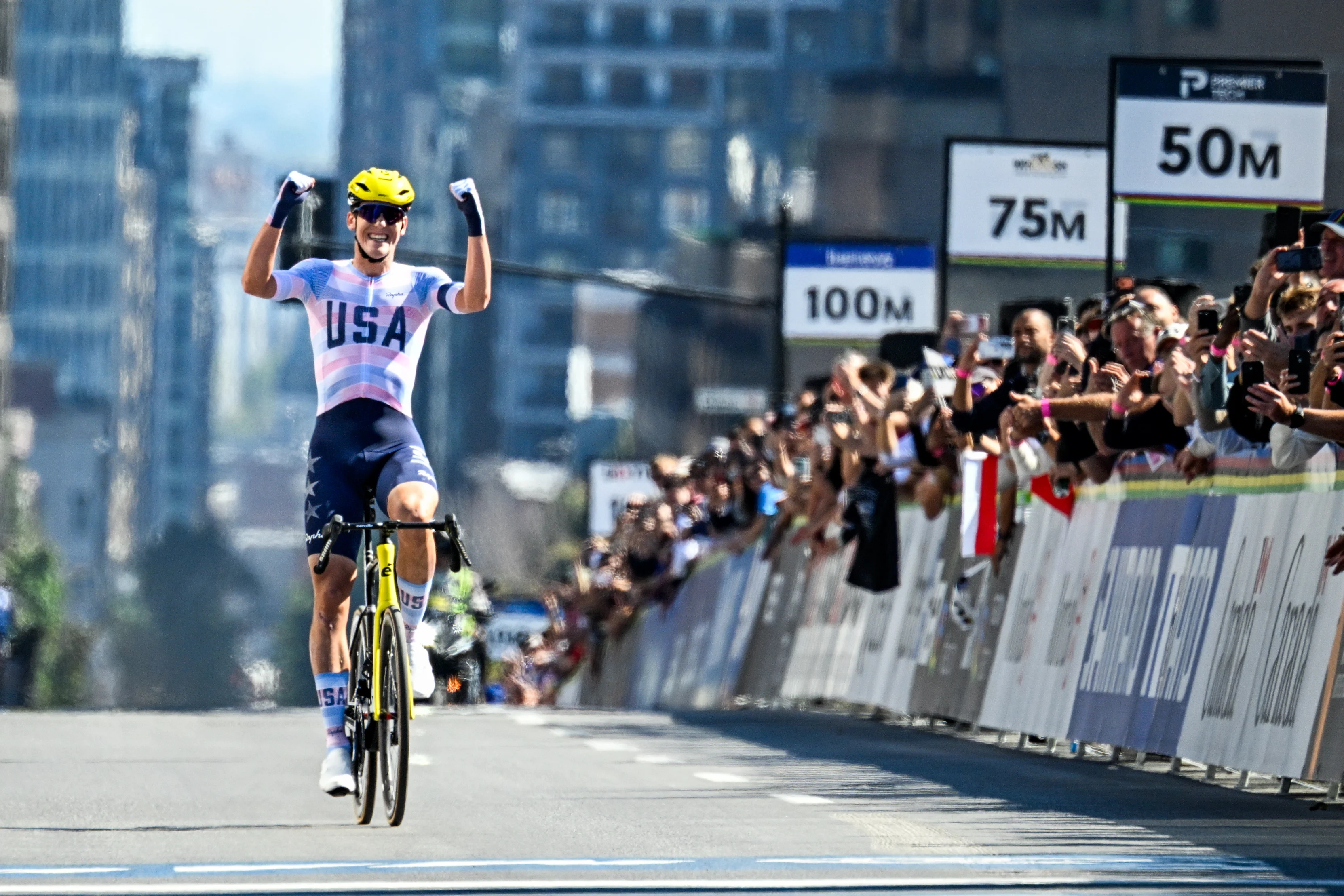 American Ashlin Barry celebrates as he crosses the finish line to win the Men U23 Road Race race (174,2km) at the cycling World Championship, in Montreal, Canada, Friday 25 September 2026. The UCI road world championships are taking place from 20 to 27 September, in Montreal, Canada. BELGA PHOTO JASPER JACOBS