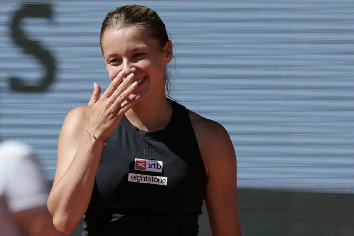 Poland's Maja Chwalinska celebrates after winning against France's Diane Parry at the end of their women's singles match on day 9 of the French Open tennis tournament on Court Philippe-Chatrier at the Roland-Garros Complex in Paris on June 1, 2026. Thomas SAMSON / AFP