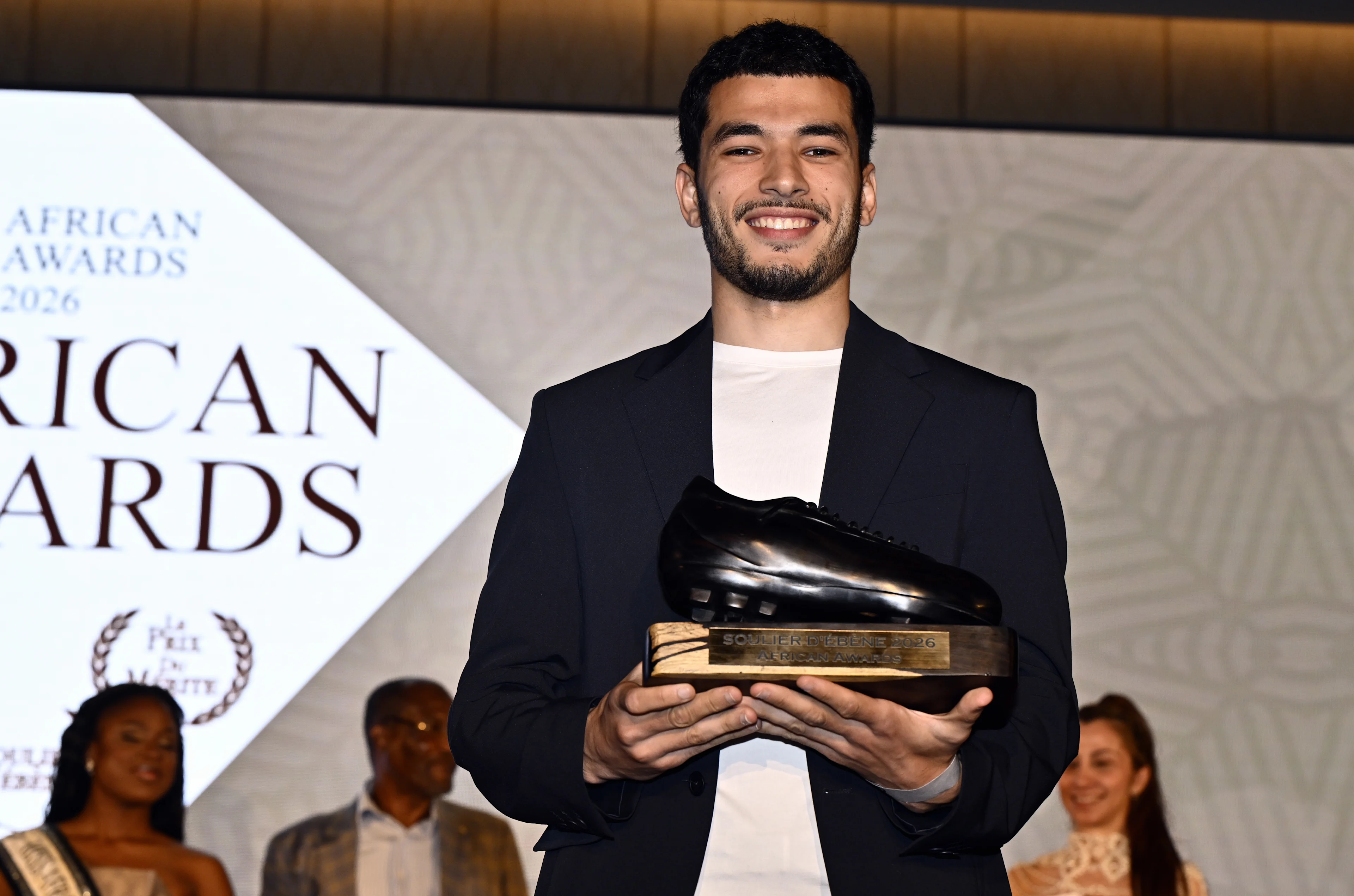 Ebony Shoe winner Zakaria El Ouahdi pictured during the closing moment of the Younited Pro League charity action the 2026 edition of the 'Gala of the Ebony Shoe' soccer trophy in Brussels, Monday 04 May 2026. The Ebony Shoe award is given to the best African player or player of African descend in the Jupiler Pro League Belgian first division soccer competition. BELGA PHOTO ERIC LALMAND