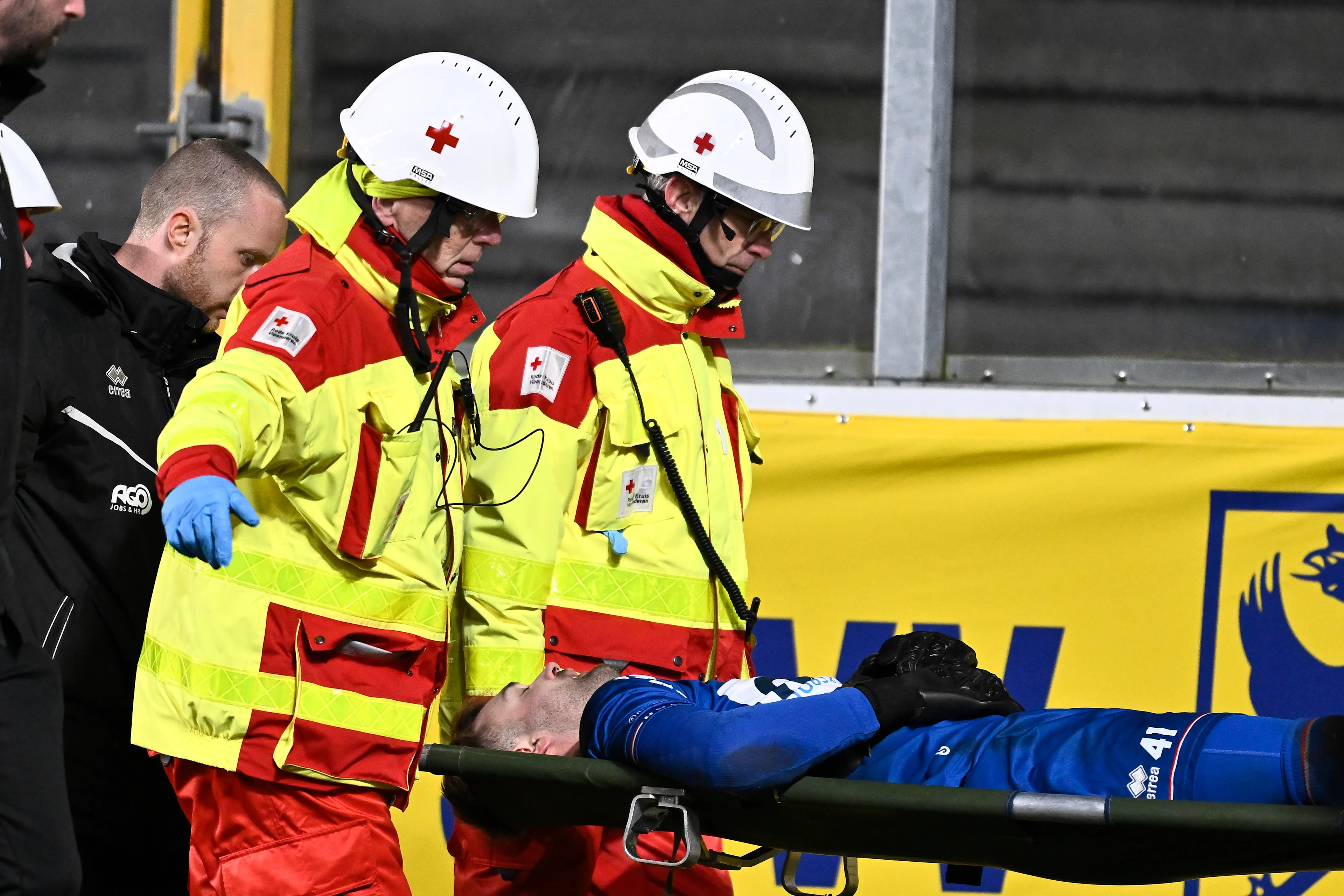 Kortrijk's goalkeeper Marko Ilic looks injured during a soccer match between Sint-Truiden VV and KV Kortrijk, Saturday 01 March 2025 in Sint-Truiden, on day 28 of the 2024-2025 season of the 'Jupiler Pro League' first division of the Belgian championship. BELGA PHOTO JOHAN EYCKENS