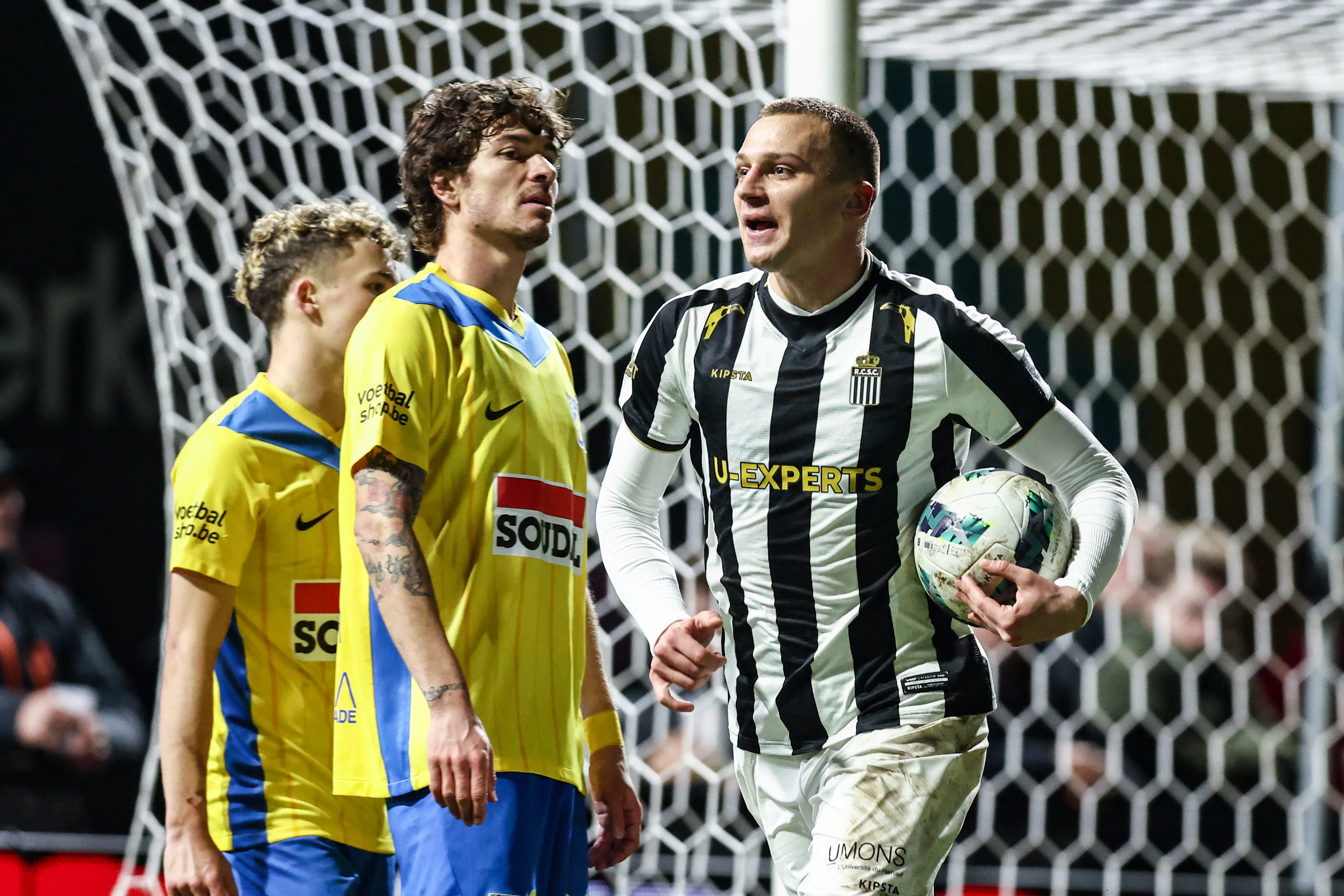 Charleroi's Nikola Stulic celebrates after scoring during a soccer game between KVC Westerlo and Sporting Charleroi, Saturday 22 February 2025 in Westerlo, on day 27 of the 2024-2025 season of the "Jupiler Pro League" first division of the Belgian championship. BELGA PHOTO BRUNO FAHY