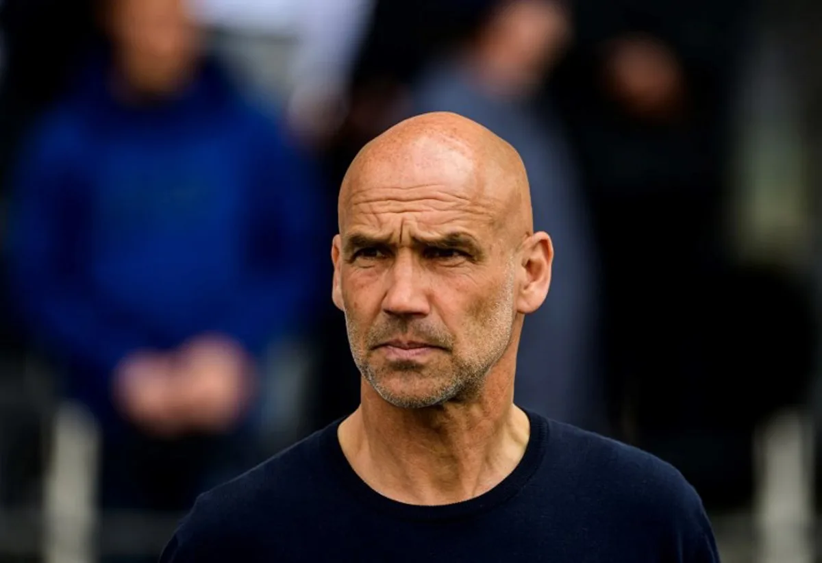 Bochum's German head coach Thomas Letsch walks out to the pitch prior to the start of the German first division Bundesliga football match between Hertha Berlin and VfL Bochum in Berlin, Germany, on May 20, 2023.  John MACDOUGALL / AFP