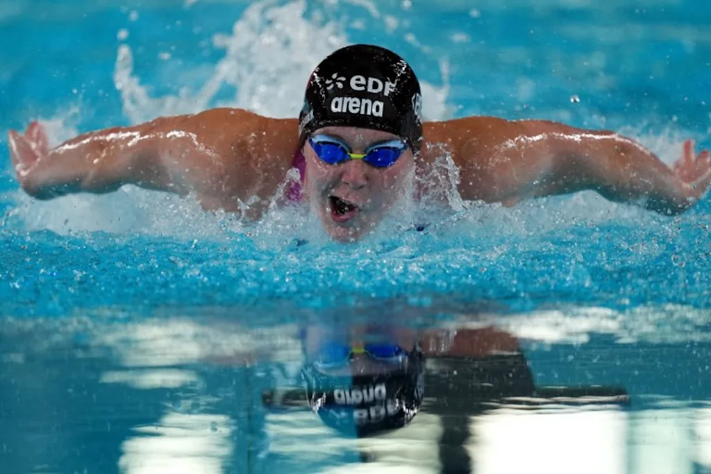 Belgium's Roos Vanotterdijk competes in the final of the women's 100m butterfly swimming event during the LEN European Aquatics Championships at the Olympic Aquatic Centre in Saint-Denis, northern suburbs of Paris, on August 14, 2026.  Dimitar DILKOFF / AFP
