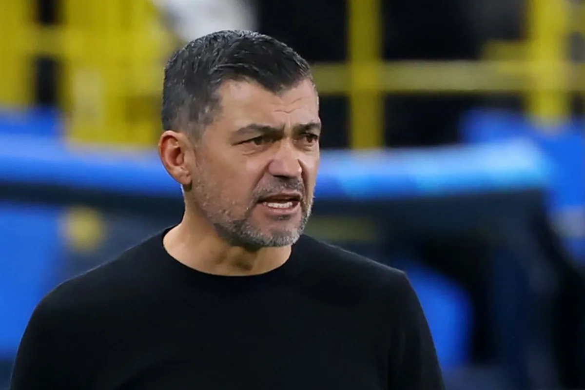 AC Milan's Portuguese coach Sergio Conceicao reacts during the Italian Super Cup semi-final football match between Juventus and AC Milan at the Al-Awwal Park in Riyadh on January 3, 2025.  Fayez NURELDINE / AFP