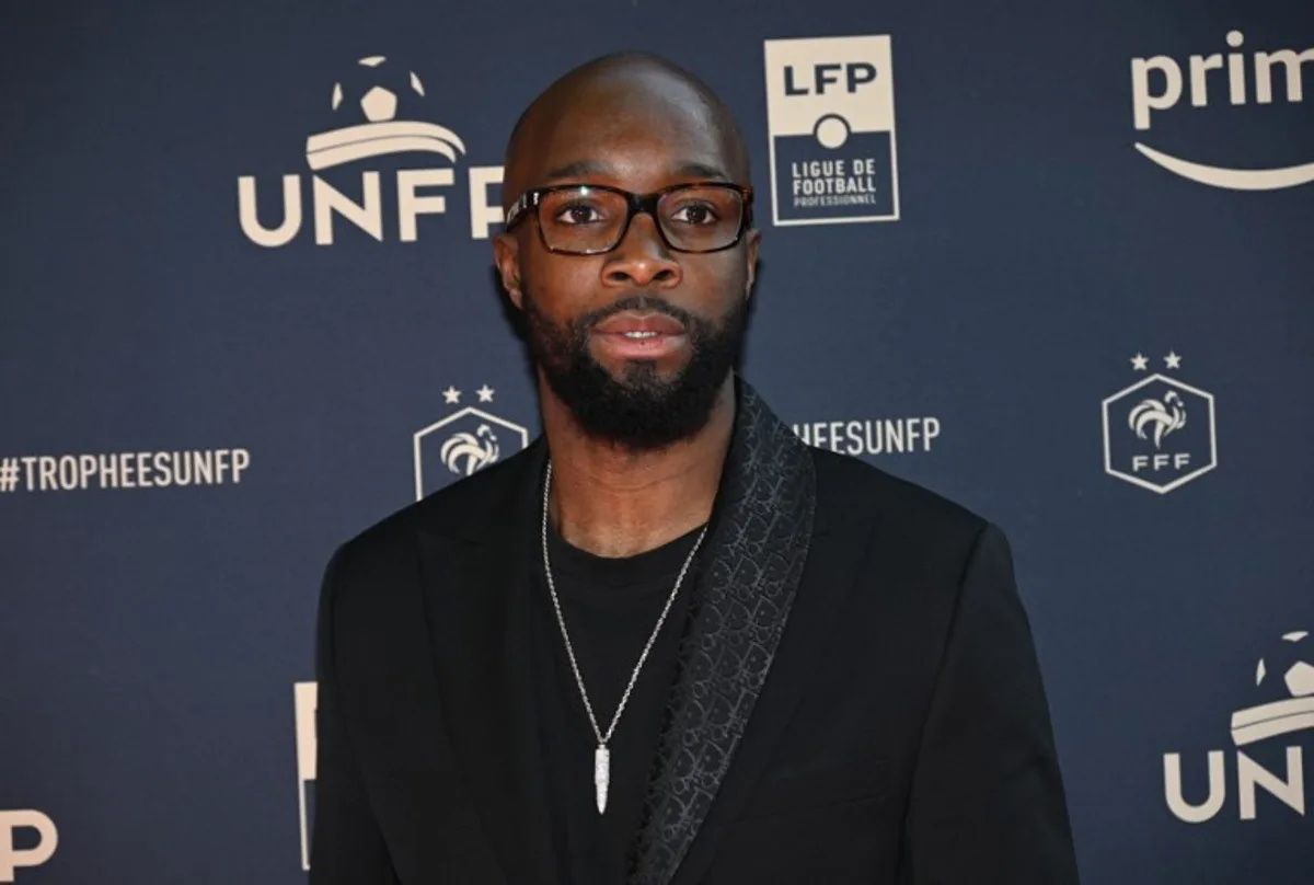 Paris Saint-Germain's French midfielder Lassana Diarra arrives to attend the 31th edition of the UNFP (French National Professional Football players Union) trophy ceremony, in Paris on May 28, 2023. Bertrand GUAY / AFP