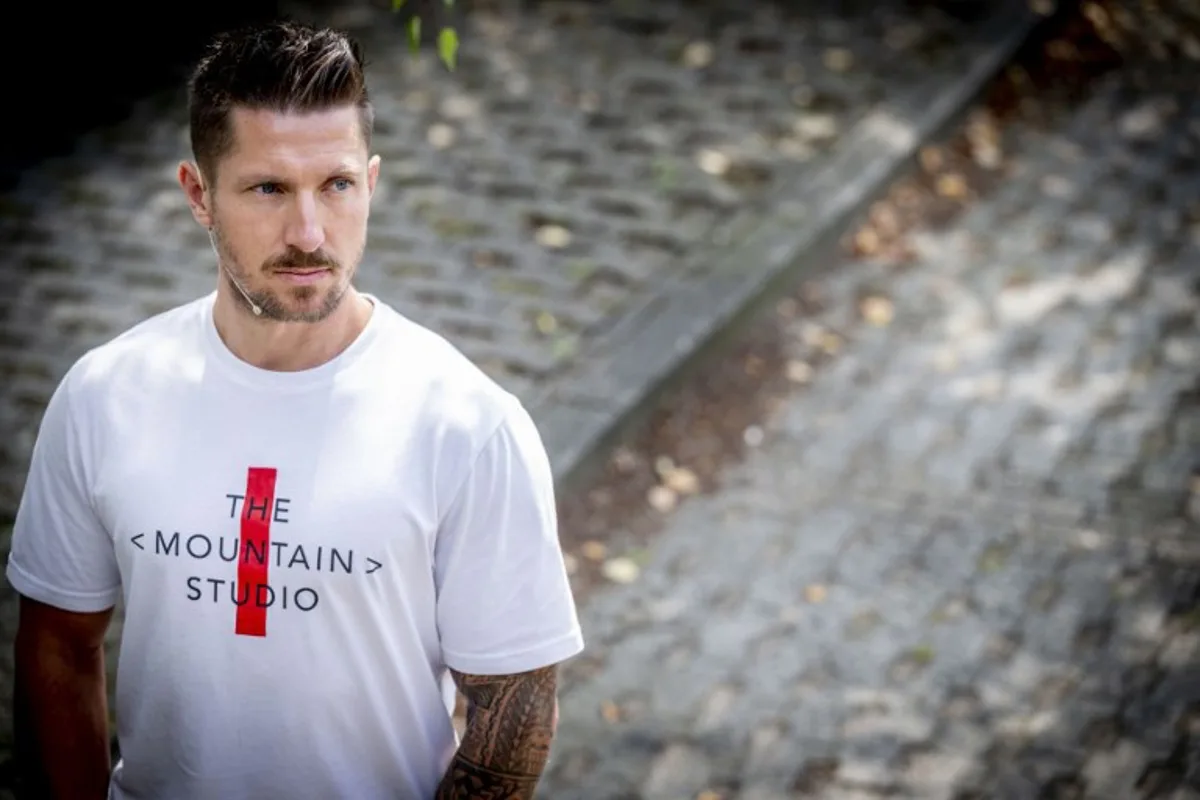 Austrian-Dutch ski legend Marcel Hirscher looks on during the presentation of his plans, in Zoetermeer, on July 24, 2024. Hirscher will make his return to skiing, this time under the Dutch flag.  Robin Utrecht / ANP / AFP