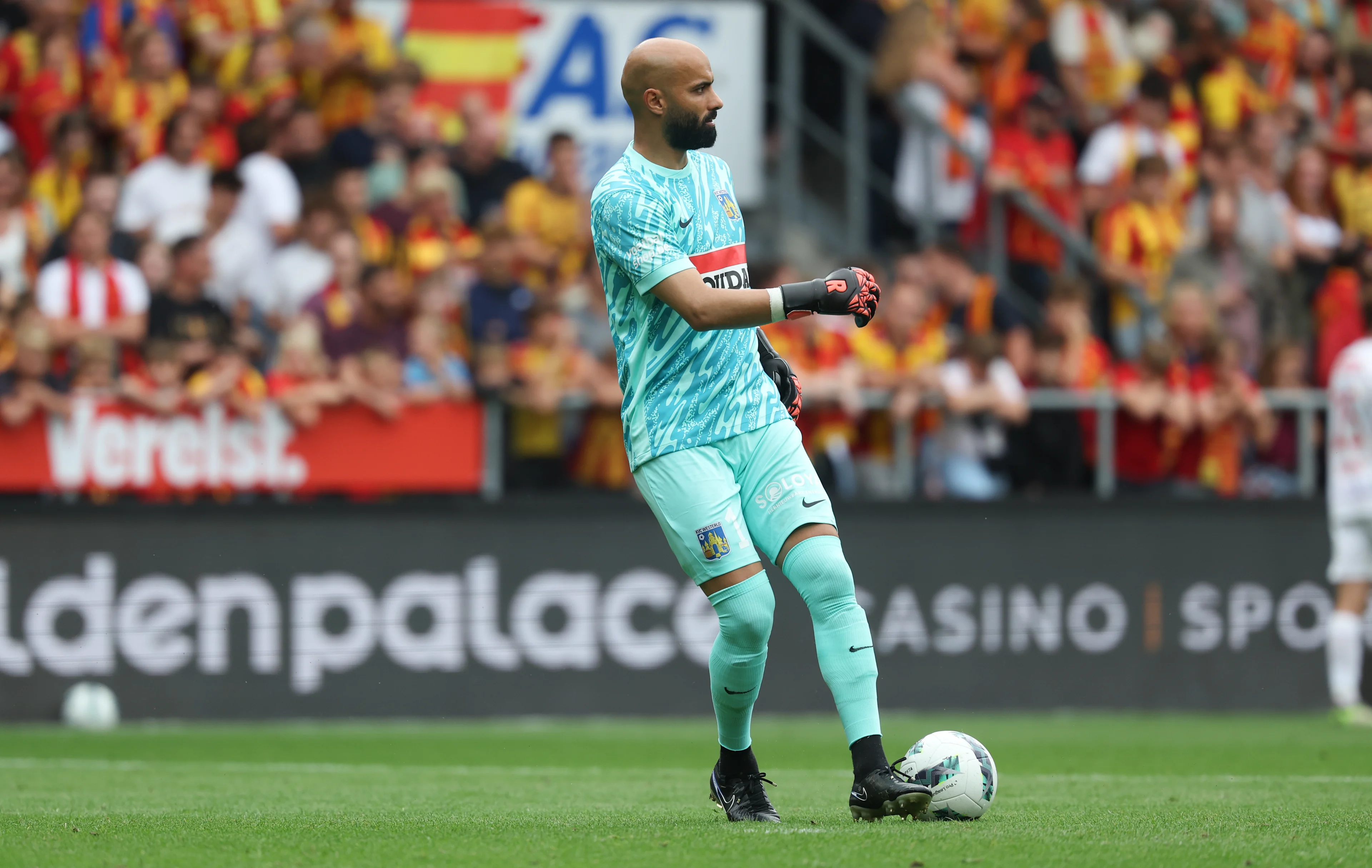 Westerlo's goalkeeper Sinan Bolat pictured during a soccer match between KV Mechelen and KVC Westerlo, Saturday 03 August 2024 in Mechelen, on day 2 of the 2024-2025 season of the 'Jupiler Pro League' first division of the Belgian championship. BELGA PHOTO VIRGINIE LEFOUR