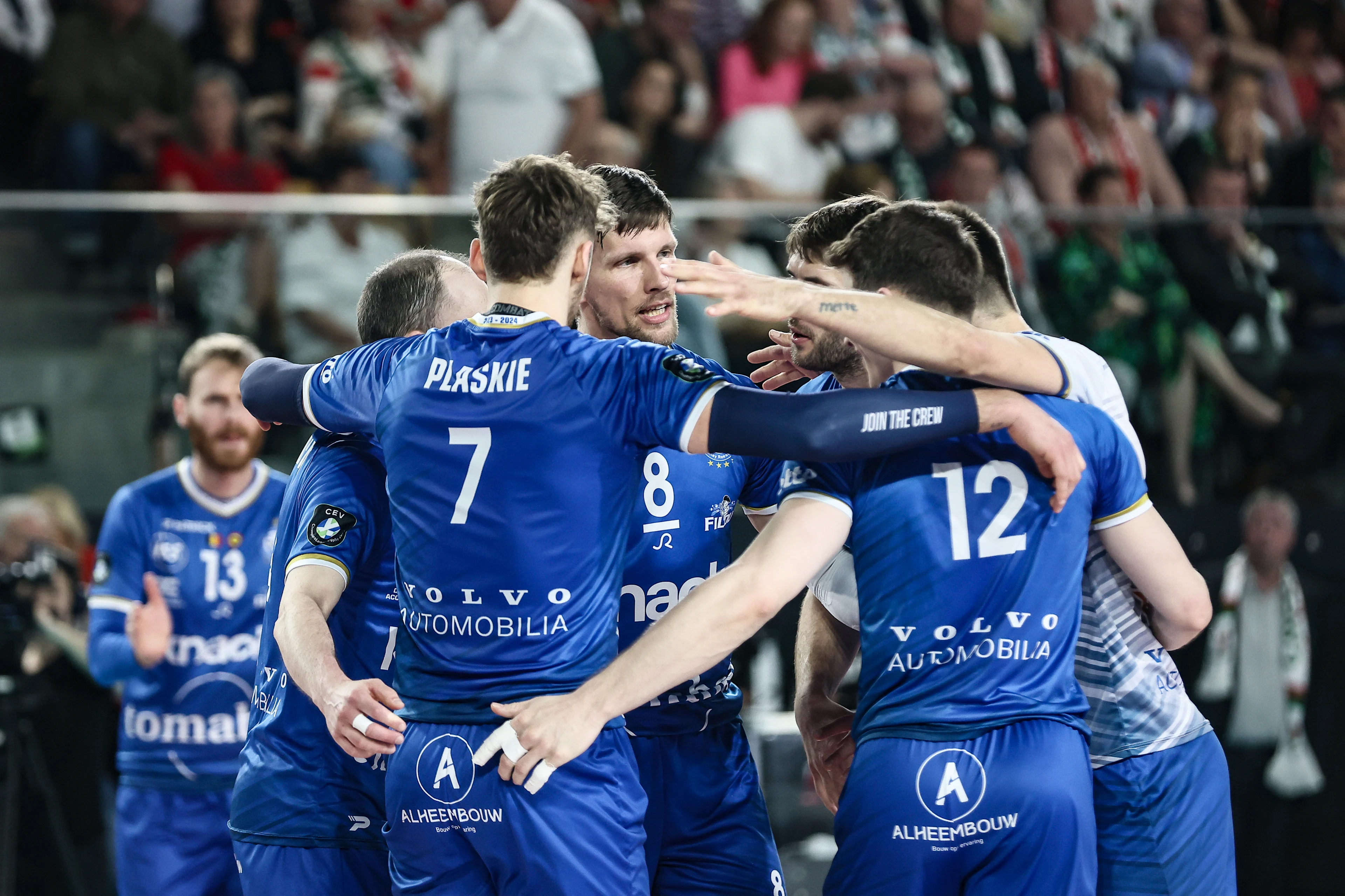 Roeselare's players celebrate during a volleyball match between Greenyard Maaseik and Knack Roeselare, Sunday 28 April 2024 in Maaseik, the last match of the best-of-five finals in the Play Offs of the Belgian volleyball competition. BELGA PHOTO BRUNO FAHY