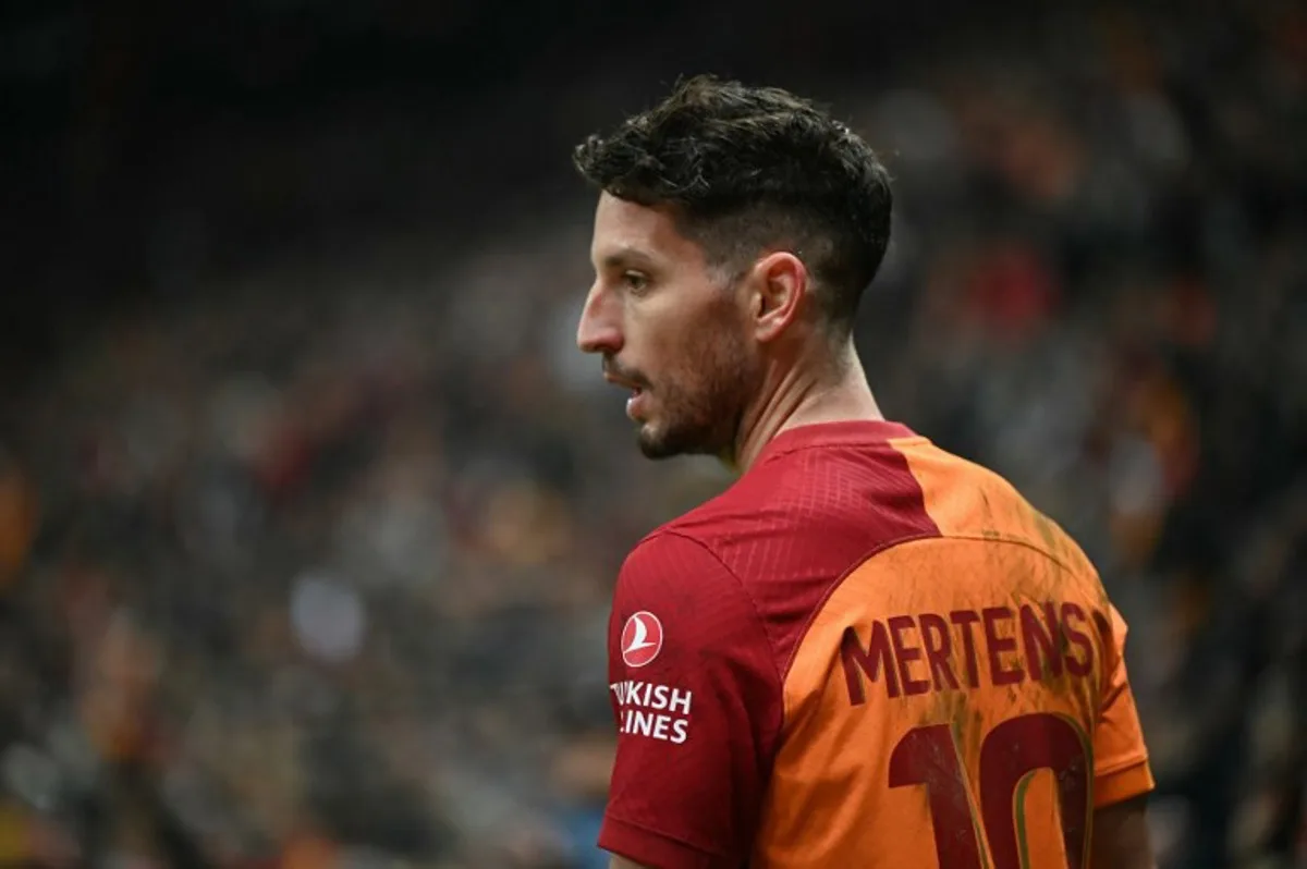 Galatasaray's Belgian forward #10 Dries Mertens looks on during the UEFA Europa League round of 32 first leg football match between Galatasaray SK and AC Sparta Praha (Prague) at Ali Sami Yen Spor Kompleksi stadium in Istanbul on February 15, 2024.  OZAN KOSE / AFP