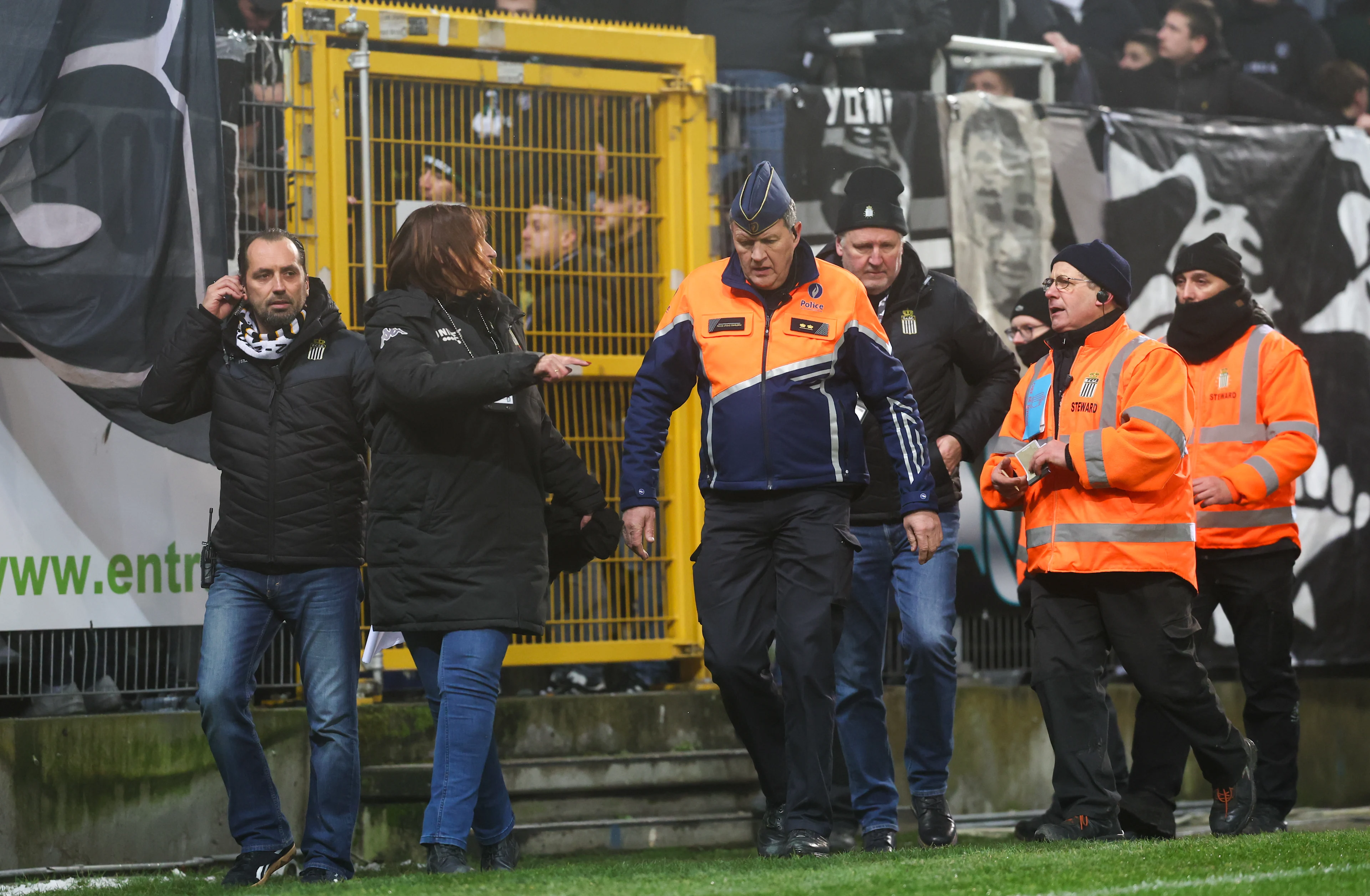 Stewards and security pictured during a soccer match between Sporting Charleroi and Union Saint-Gilloise, Saturday 11 January 2025 in Charleroi, on day 21 of the 2024-2025 season of the 'Jupiler Pro League' first division of the Belgian championship. BELGA PHOTO VIRGINIE LEFOUR