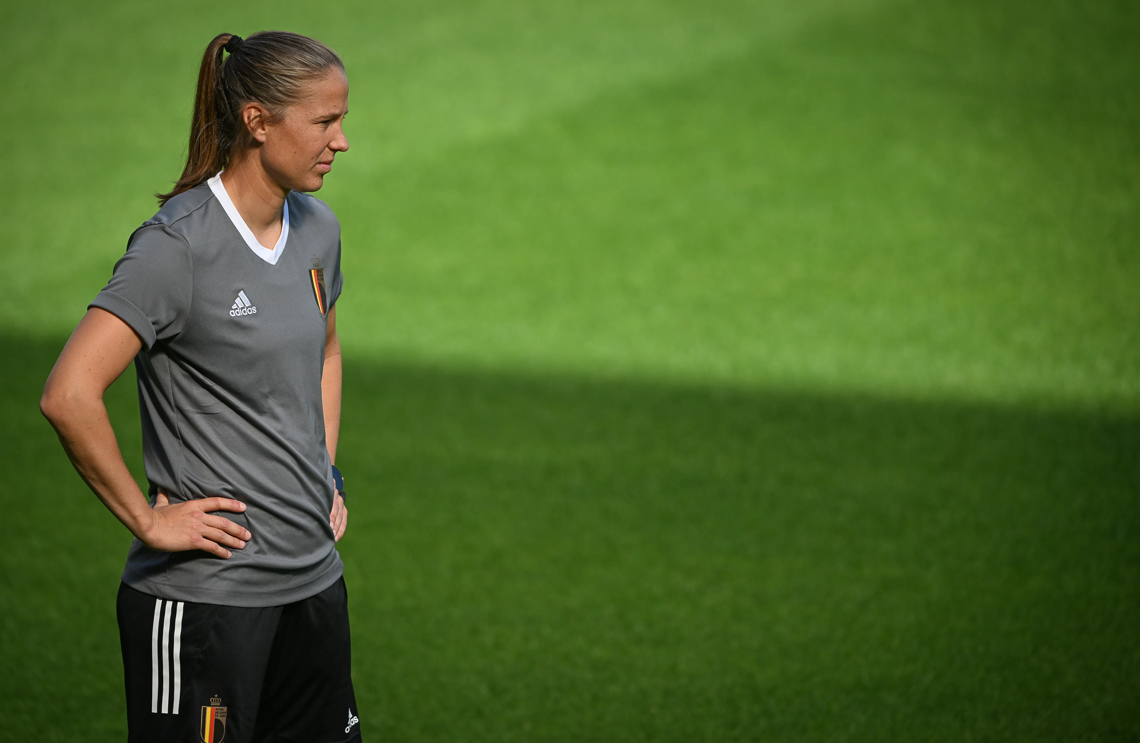 Belgium's Lenie Onzia pictured during a training session of the Belgium's national women's soccer team the Red Flames, Wednesday 13 July 2022 in Rotherham, England, ahead of the second group stage match in Group D of the Women's Euro 2022 tournament. The 2022 UEFA European Women's Football Championship is taking place from 6 to 31 July. BELGA PHOTO DAVID CATRY