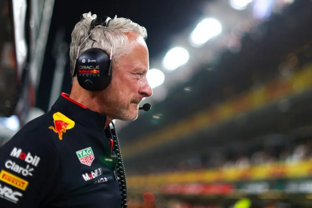 Red Bull Racing's sporting director Jonathan Wheatley looks on during the qualifying session ahead of the Abu Dhabi Formula One Grand Prix at the Yas Marina Circuit in Abu Dhabi on December 7, 2024.  HAMAD I MOHAMMED / POOL / AFP