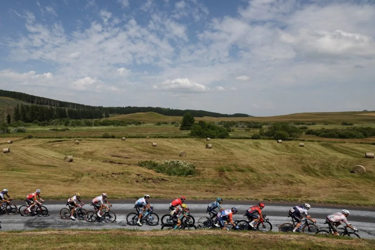 The lead breakaway cycles during the 10th stage of the 110th edition of the Tour de France cycling race, 167,5 km between Vulcania and Issoire, in the Massif Central highlands in central France, on July 11, 2023. Thomas SAMSON / AFP