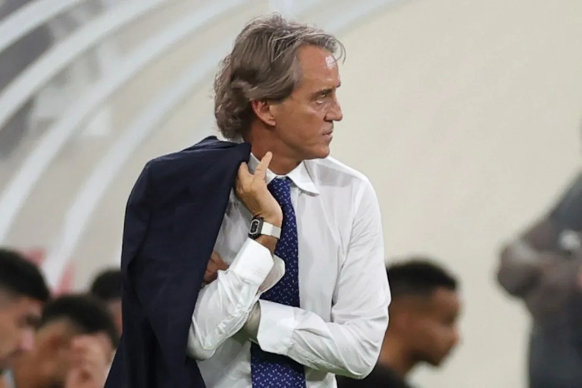Saudi Arabia's Italian coach Roberto Mancini looks on during the 2026 FIFA World Cup AFC qualifiers group C football match between Saudi Arabia and Bahrain at the Prince Abdullah Al-Faisal Stadium in Jeddah on October 15, 2024.  AFP