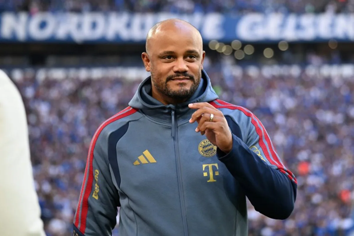 Bayern Munich's Belgian head coach Vincent Kompany arrives for the German first division Bundesliga football match between Schalke 04 and FC Bayern Munich in Gelsenkirchen, western Germany on September 5, 2026.  UWE KRAFT / AFP