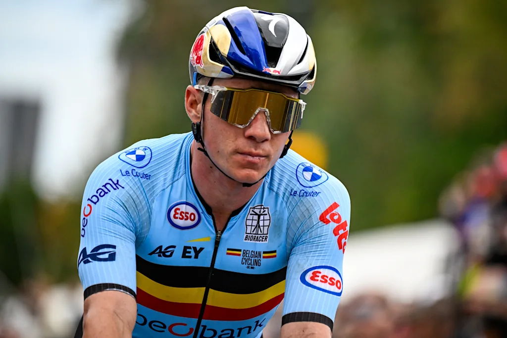 Belgian Remco Evenepoel crosses the finish line at the elite men Road Race race (273,7 km) at the cycling World Championship, in Montreal, Canada, Sunday 27 September 2026. The UCI road world championships are taking place from 20 to 27 September, in Montreal, Canada. BELGA PHOTO JASPER JACOBS