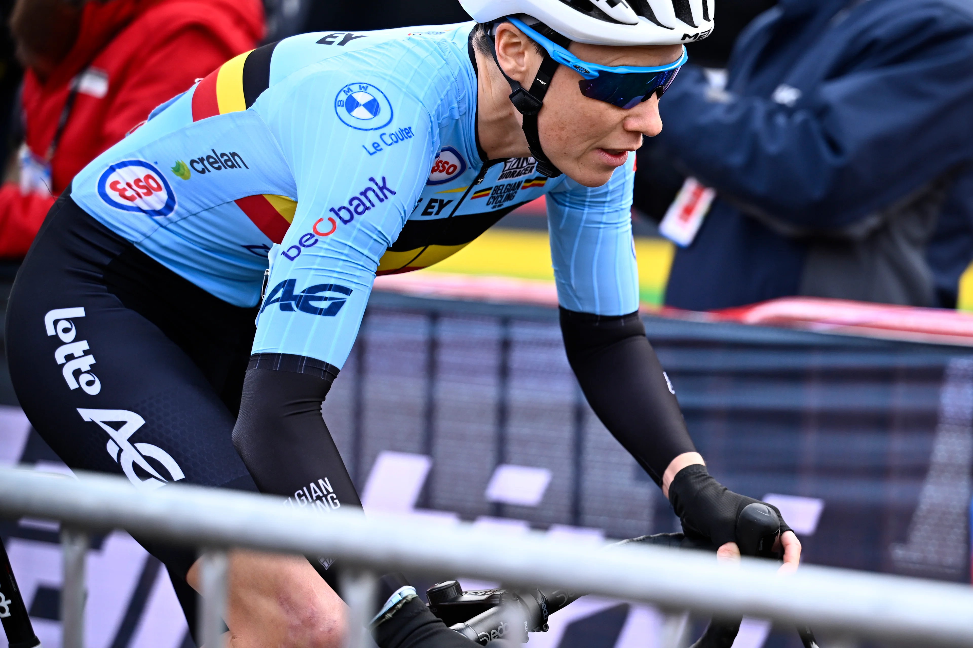 Belgian Sanne Cant pictured in action during the mixed team relay race, at the UCI Cyclocross World Championships, in Lievin, France, Friday 31 January 2025. The world championships are taking place from 31 January until 02 February. BELGA PHOTO JASPER JACOBS