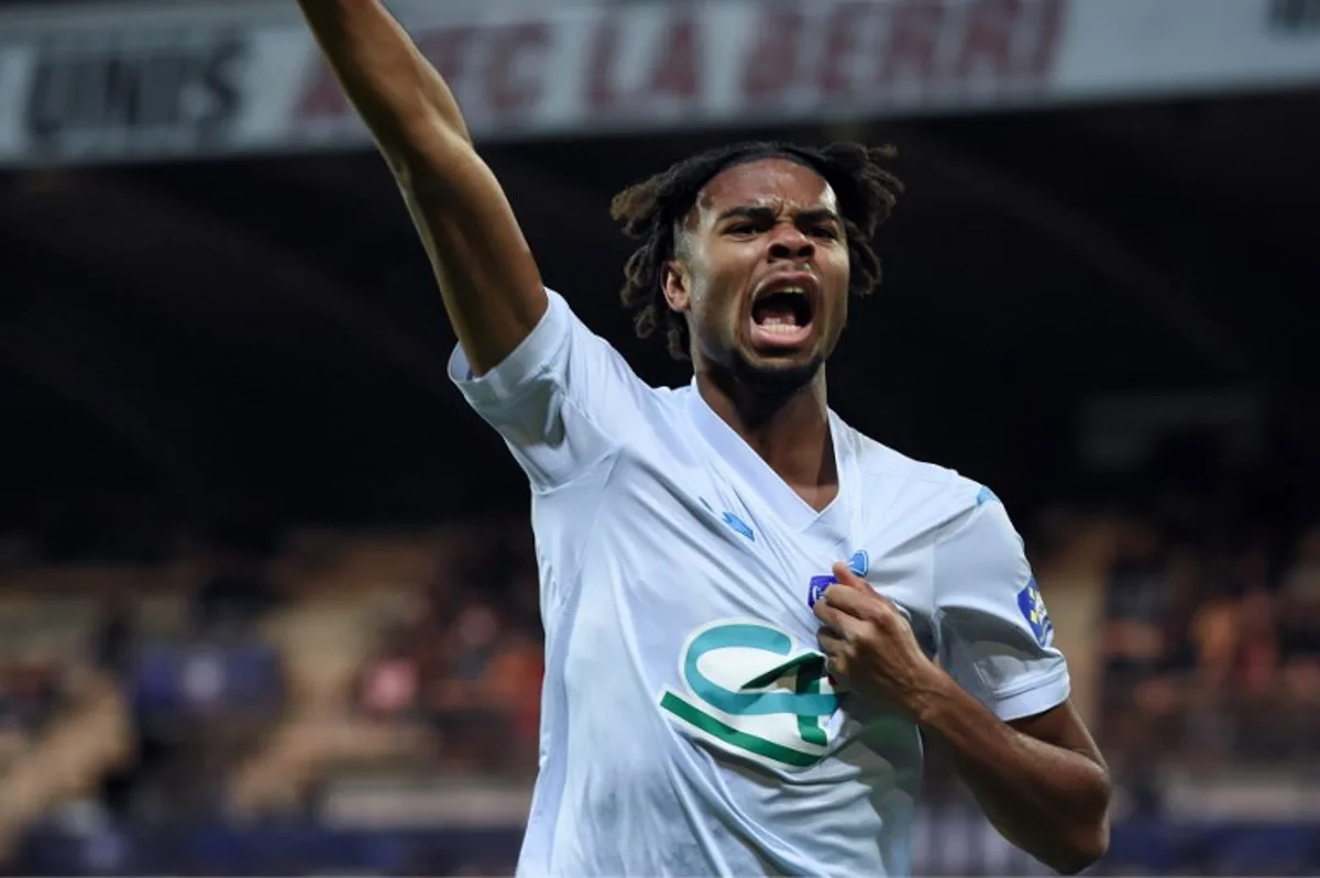 Le Havre's French forward #09 Steve Ngoura celebrates after scoring his team's first goal during the French Cup round of 32 football match between Chateauroux and Le Havre at the Gaston-Petit stadium in Chateauroux on January 21, 2024.  GUILLAUME SOUVANT / AFP