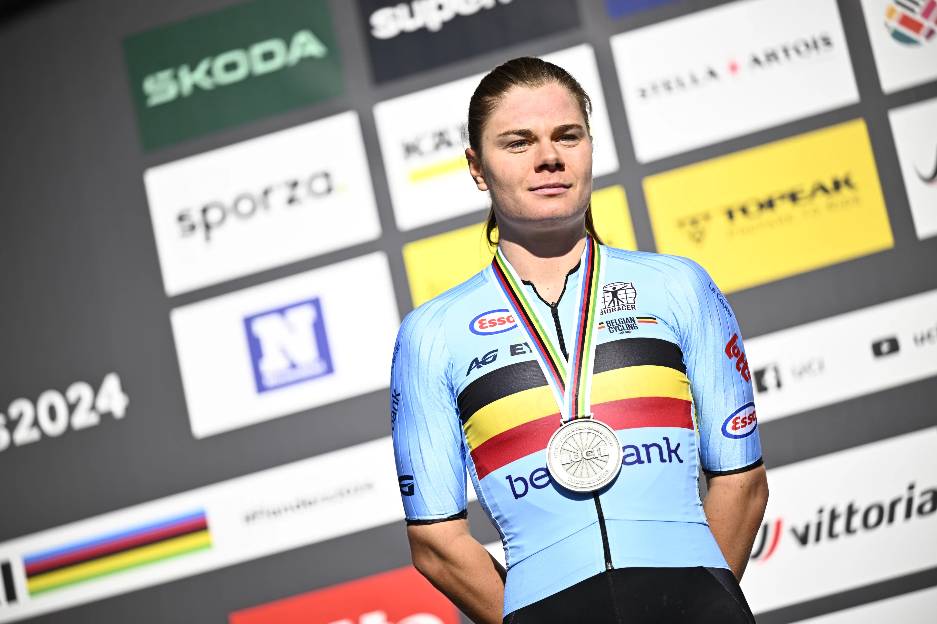 Second placed Belgian Lotte Kopecky celebrates on the podium after the women elite race at the UCI World Gravel Championships, Saturday 05 October 2024, in Leuven. BELGA PHOTO JASPER JACOBS