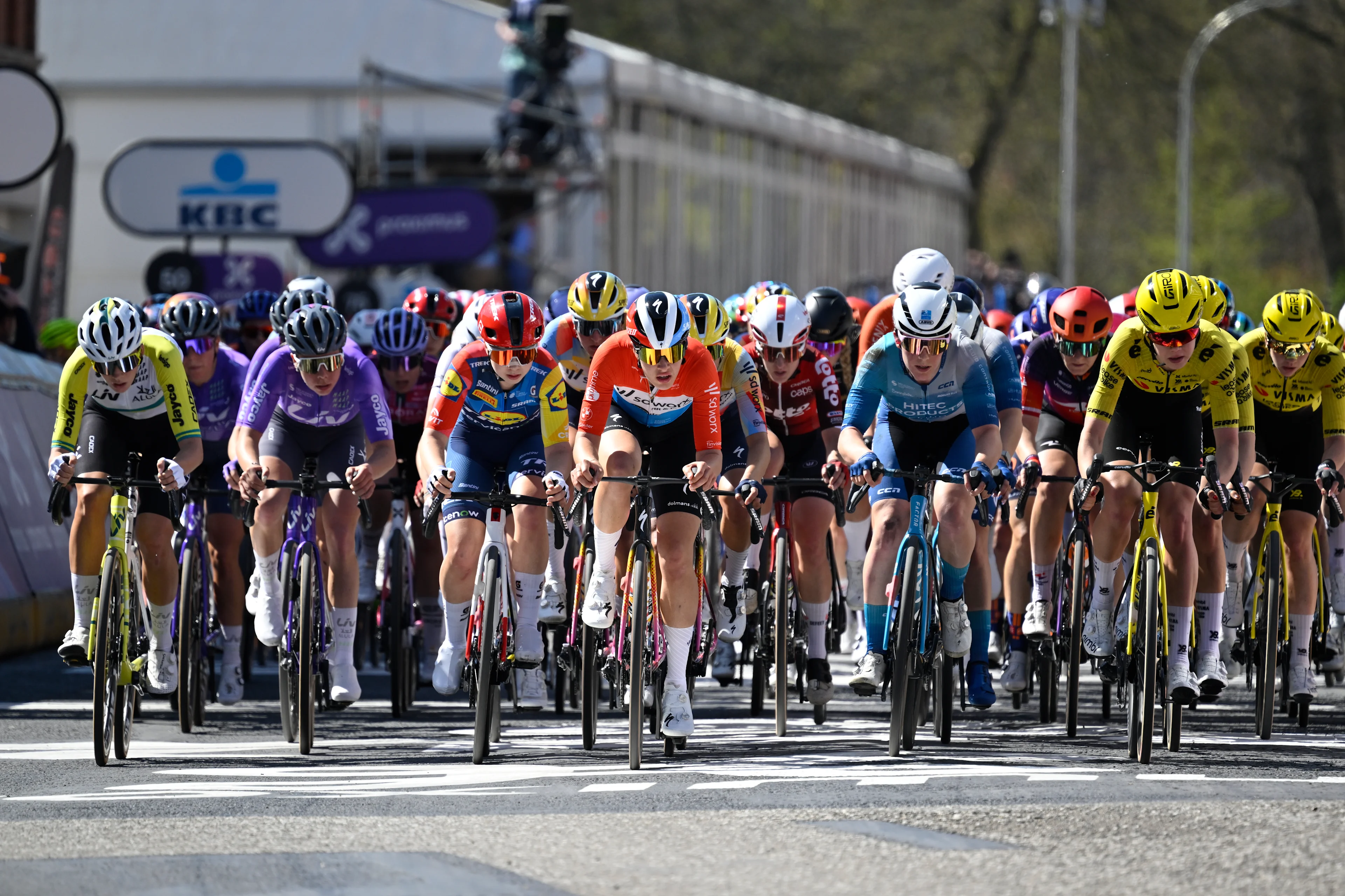 The pack of riders pictured in action during the women's race of the 'Scheldeprijs' one day cycling event, 130,3km from and to Schoten on Wednesday 08 April 2026. BELGA PHOTO TOM GOYVAERTS