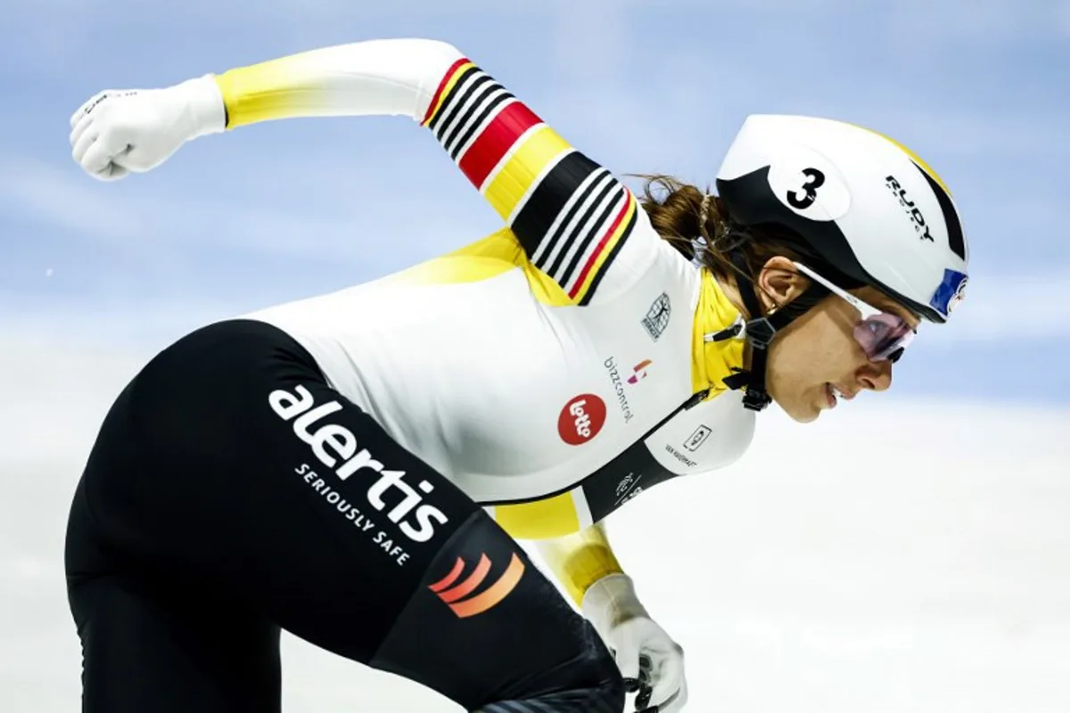 Belgium's Hanne Desmet competes during the 1000 meters women's quarter-final for the World Short Track Championships in Ahoy's Sport Hall in Rotterdam on March 17, 2024.  Iris van den Broek / ANP / AFP