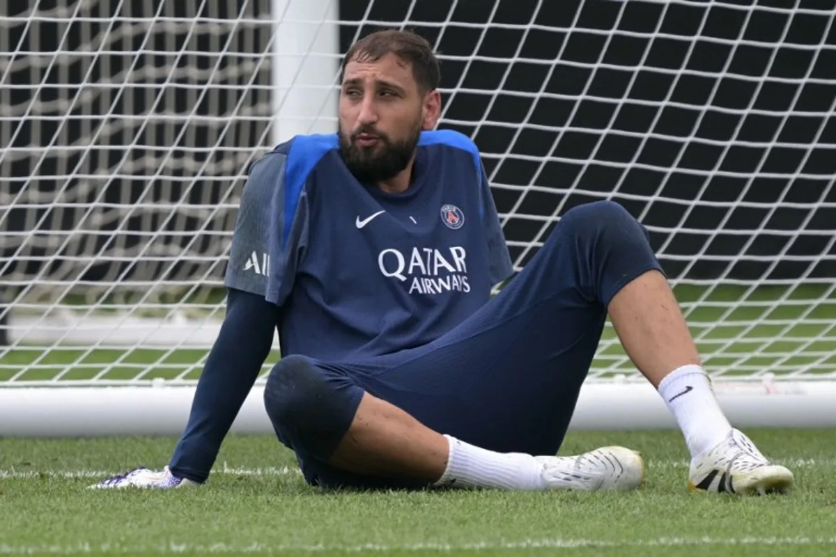 Paris Saint-Germain's Italian goalkeeper #01 Gianluigi Donnarumma takes part in a training session at Rutgers University in Piscataway, New Jersey, on July 11, 2025, ahead of the FIFA Club World Cup 2025 final football match between England's Chelsea and France's Paris Saint-Germain. JUAN MABROMATA / AFP