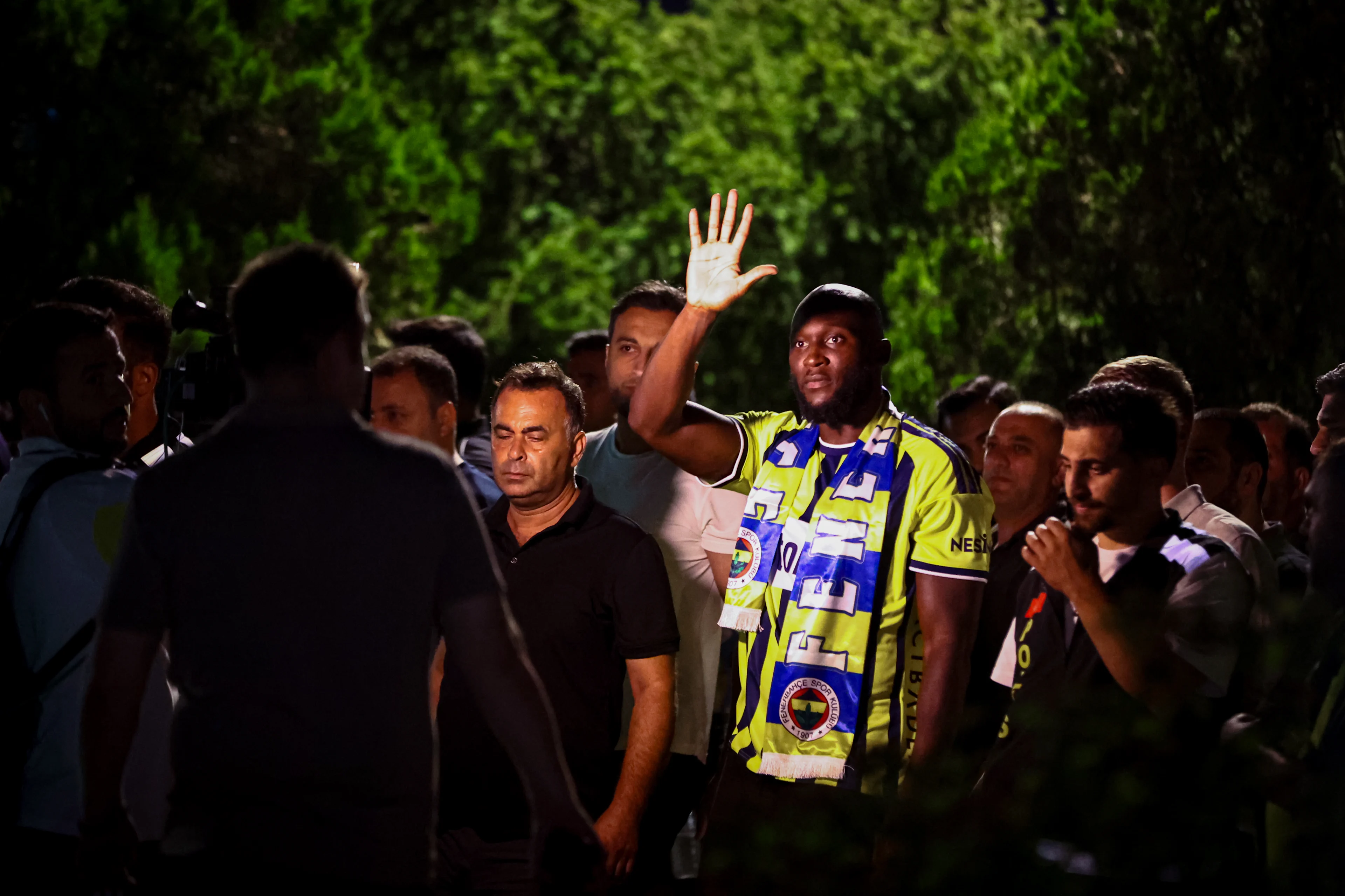 Belgium's Romelu Lukaku pictured at the Istanbul airport for his arrival to sign his new contract with the Turkish Süper Lig team Fenerbahçe SK in Istanbul, Turkey on Wednesday 12 August 2026. Lukaku signed a deal for one year, with the option to extend the contract. The Turkish team payed 6 million euro for the attacker, who made a transfer from the Italian SSC Napoli. BELGA PHOTO BURAK BASTURK