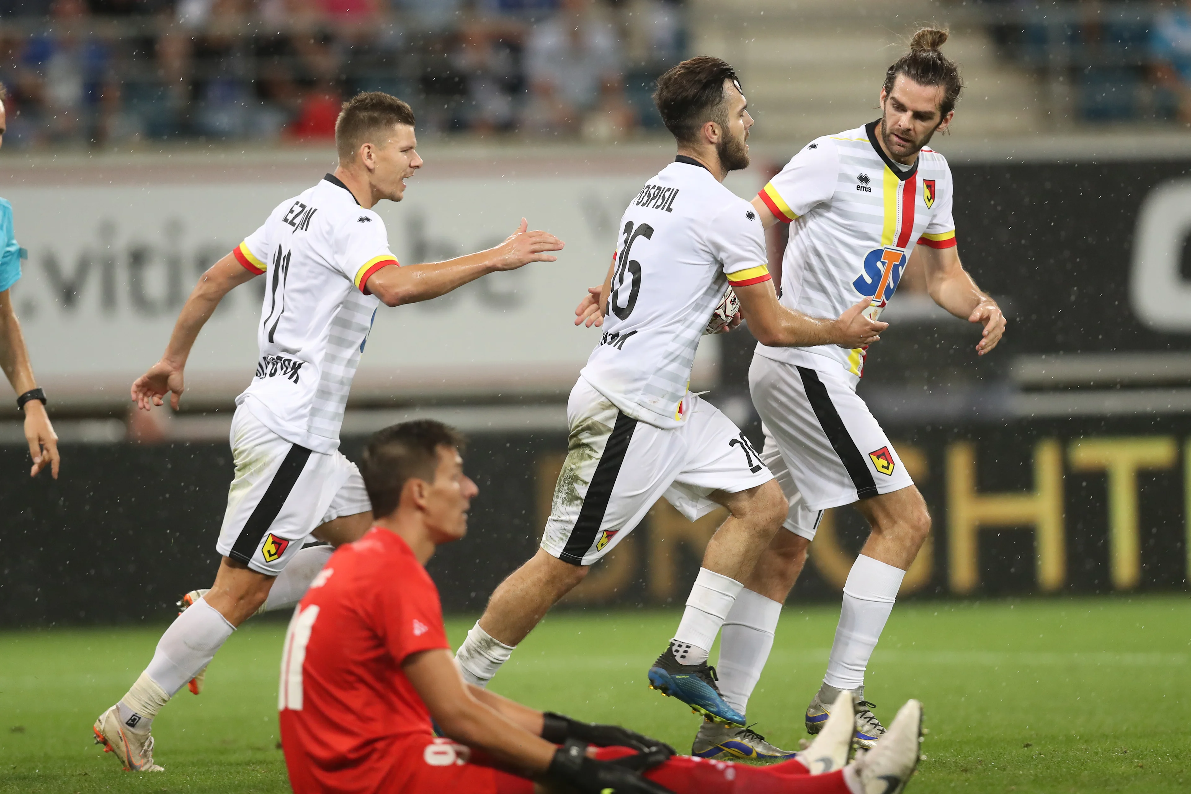 Jagiellonia's Martin Pospisil celebrates after scoring during a soccer game between Belgian club KAA Gent and Polish team Jagiellonia Bialystok, Thursday 16 August 2018 in Gent, the return leg of the third qualification round for the Europa League competition. BELGA PHOTO BRUNO FAHY